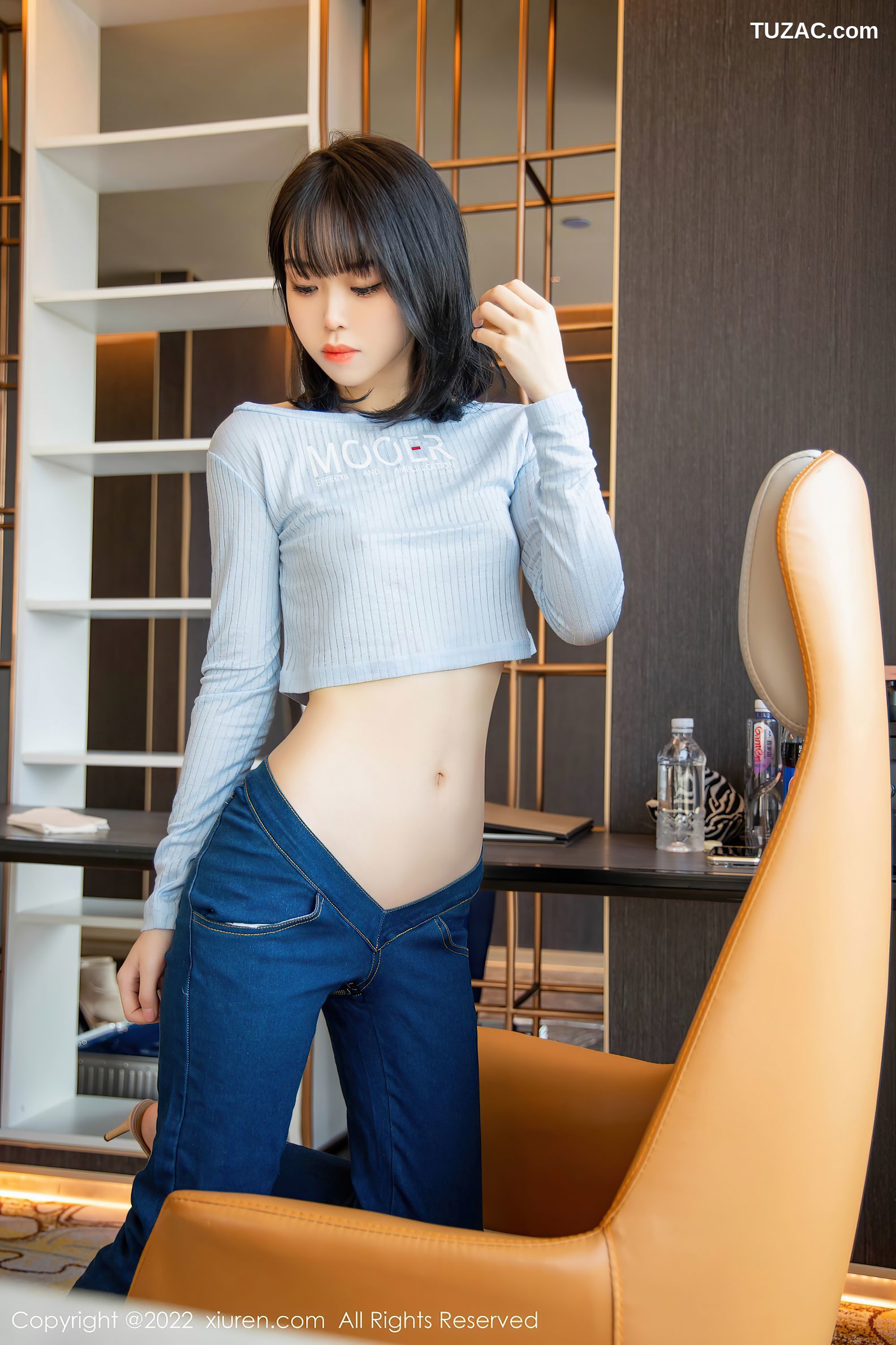 XiuRen秀人网-4584-奶瓶-蓝色外套牛仔裤-2022.02.15