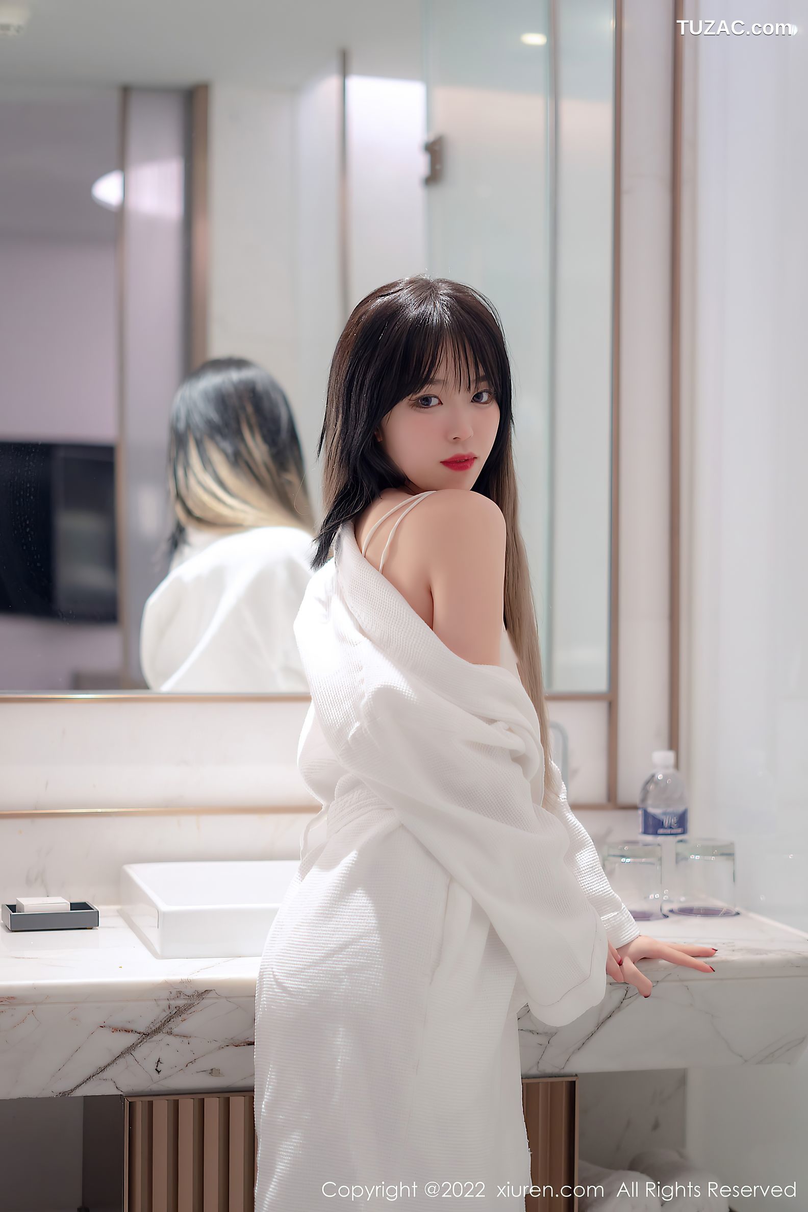 XiuRen秀人网-4611-奶瓶-浴室白色轻透薄纱吊带长裙-2022.02.21
