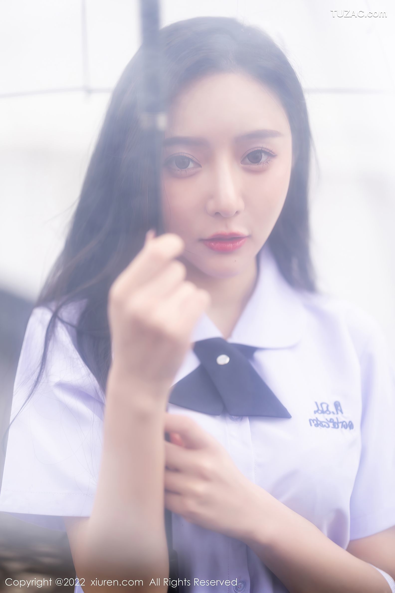XiuRen秀人网-4819-王馨瑶Yanni-户外性感JK制服蕾丝内衣-2022.04.02