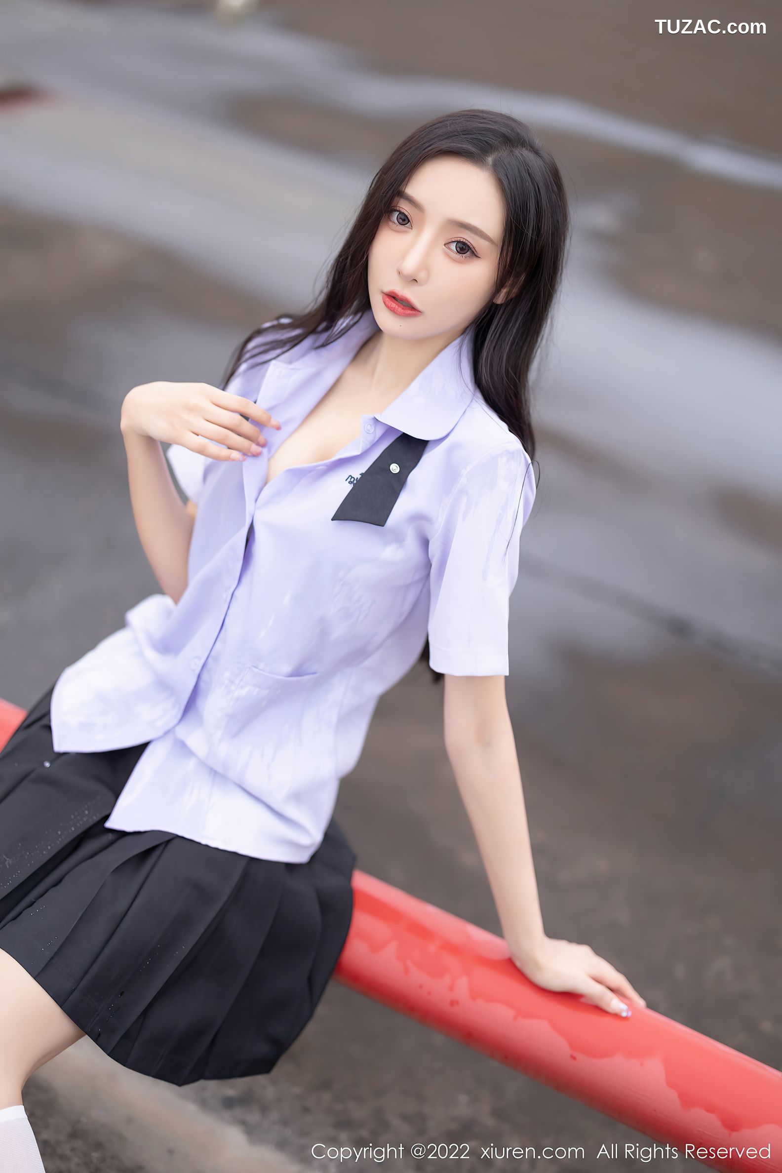 XiuRen秀人网-4819-王馨瑶Yanni-户外性感JK制服蕾丝内衣-2022.04.02