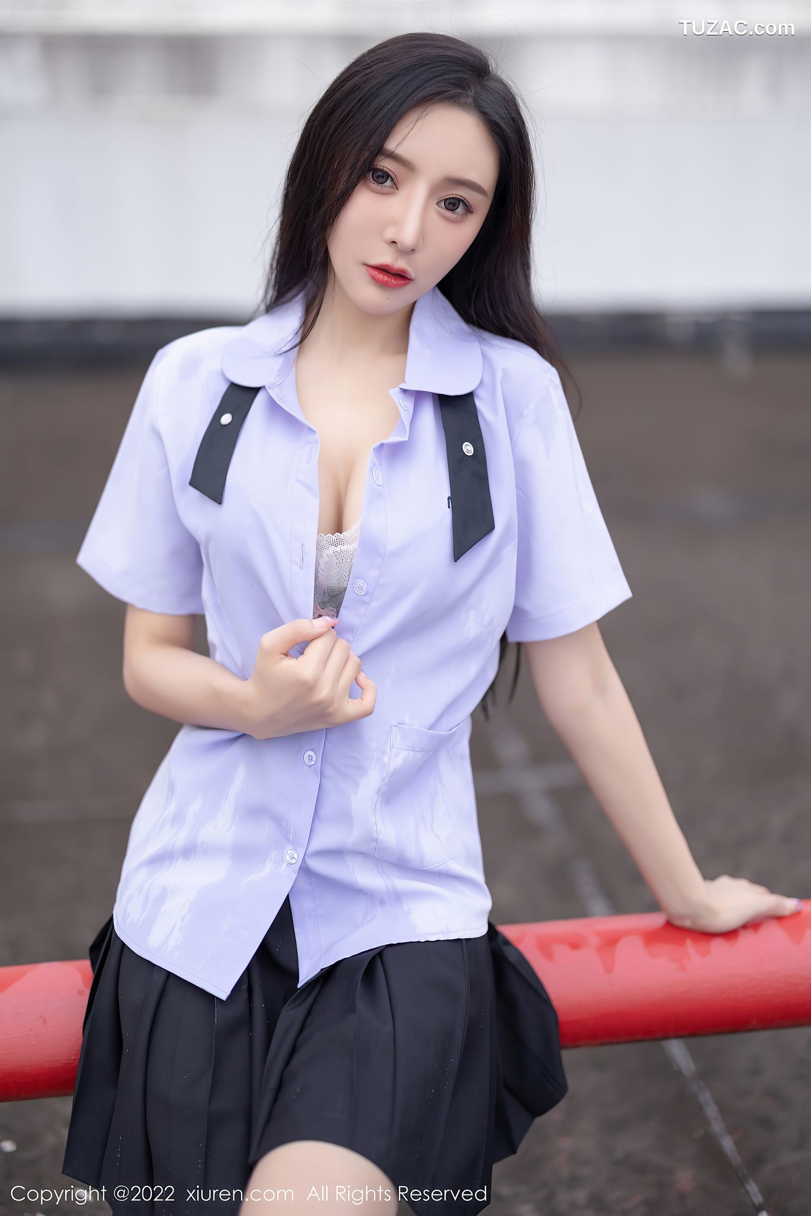 XiuRen秀人网-4819-王馨瑶Yanni-户外性感JK制服蕾丝内衣-2022.04.02