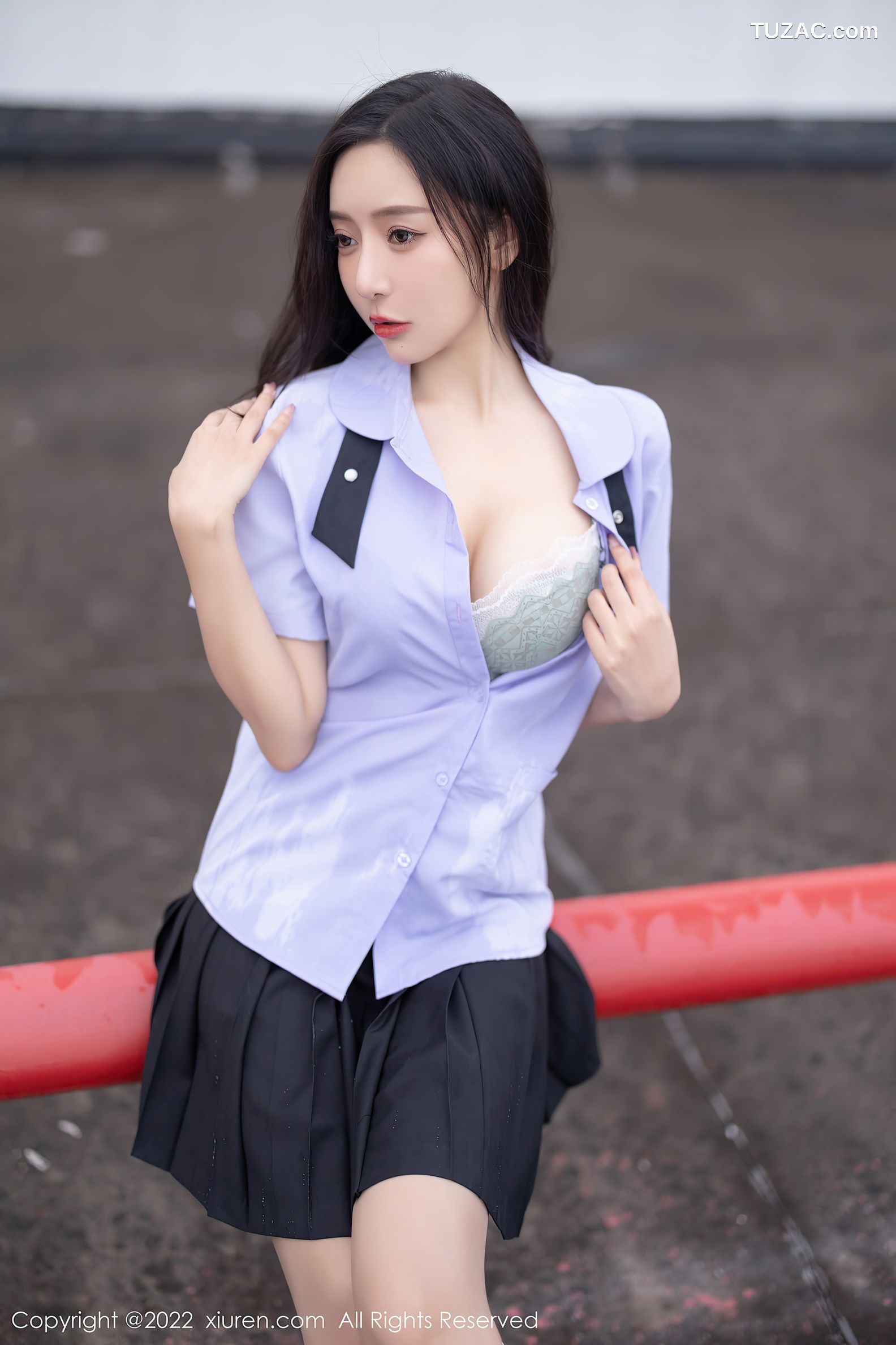 XiuRen秀人网-4819-王馨瑶Yanni-户外性感JK制服蕾丝内衣-2022.04.02