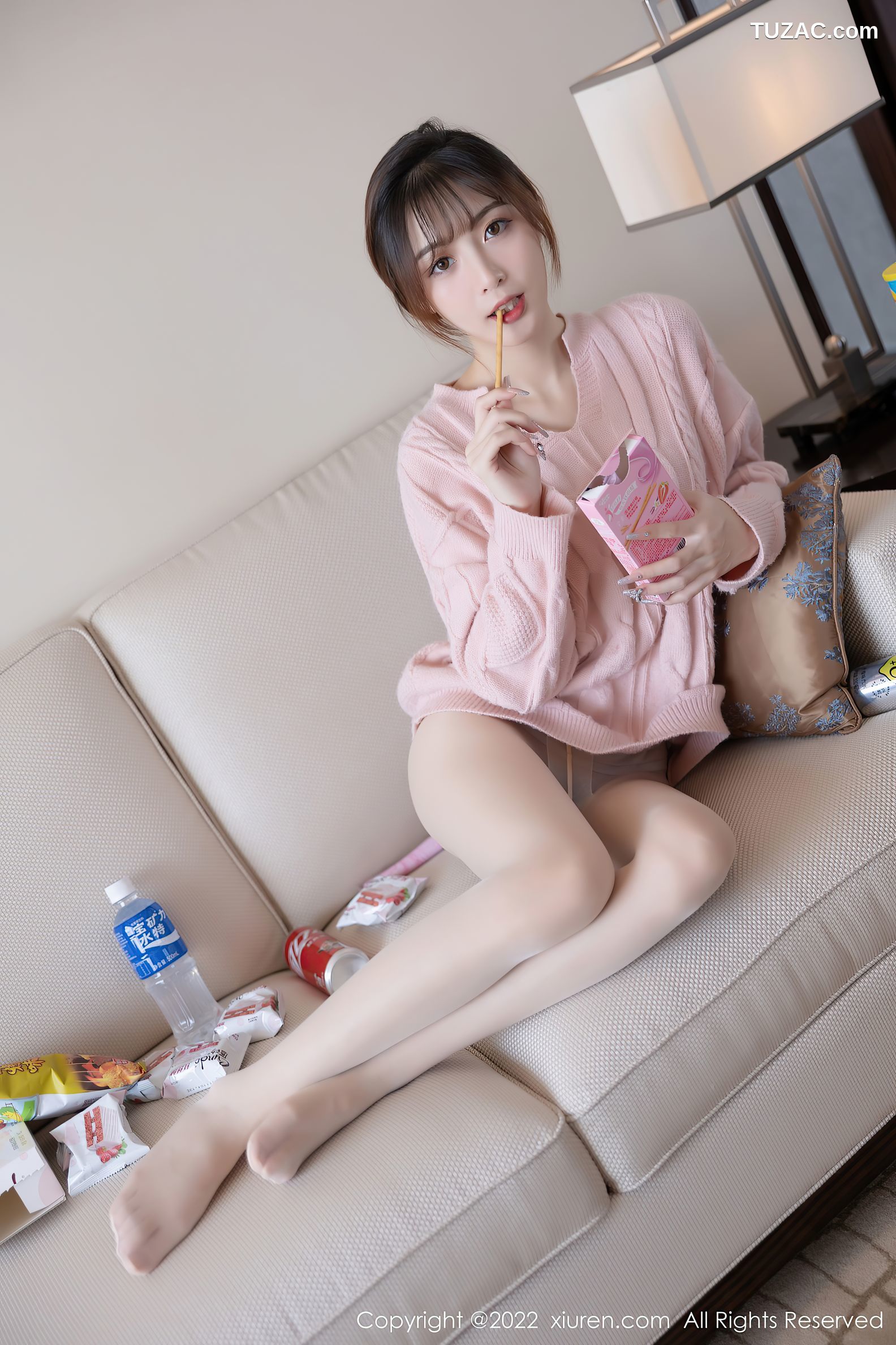 XiuRen秀人网-4902-林星阑-粉色长袖毛衣蓝色蕾丝内衣原色丝袜-2022.04.21