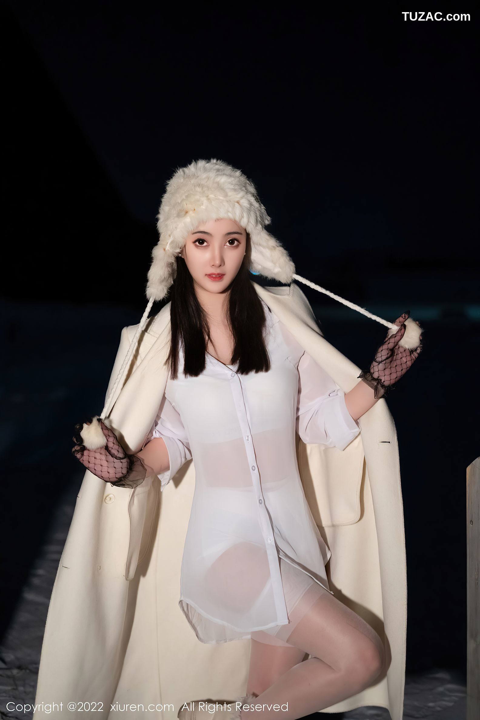 XiuRen秀人网-4906-Summer宝宝-白色毛衣性感白色内衣吊带白丝-2022.04.22