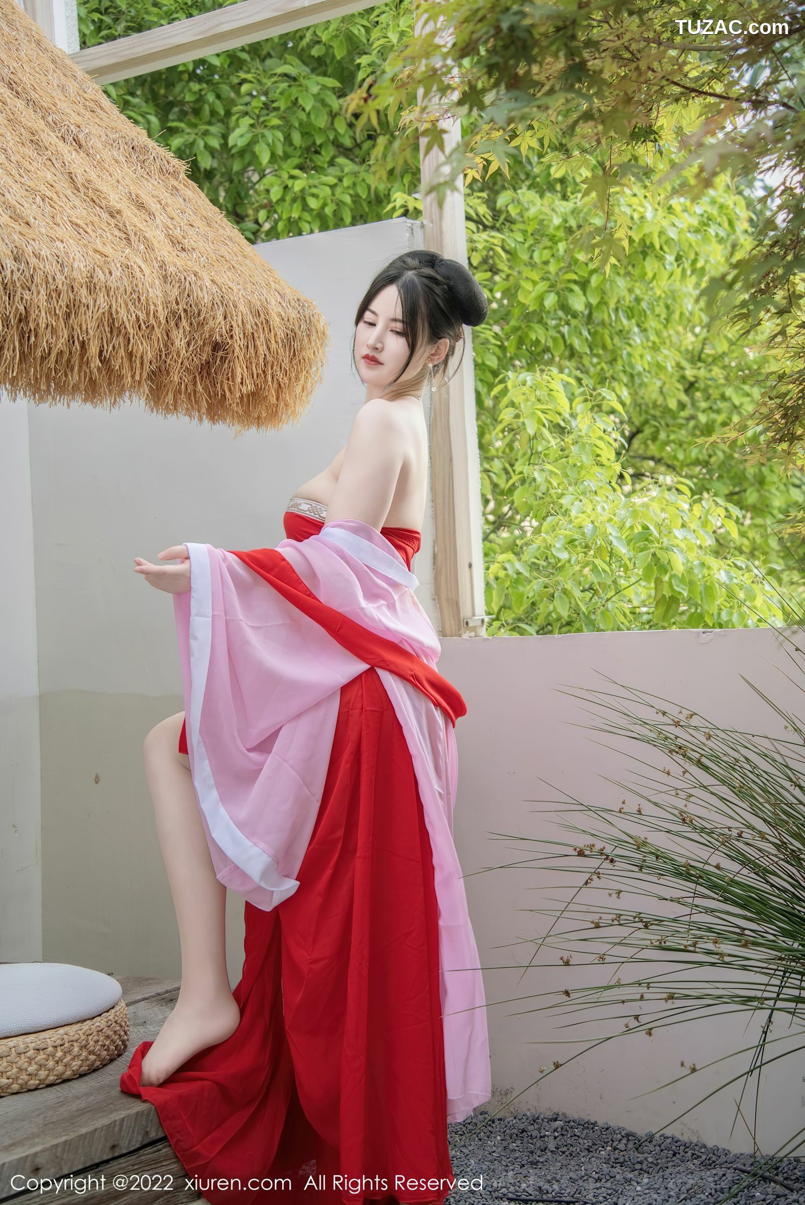 XiuRen-No.5141-诗诗kiki-浅紫色红裙唐装