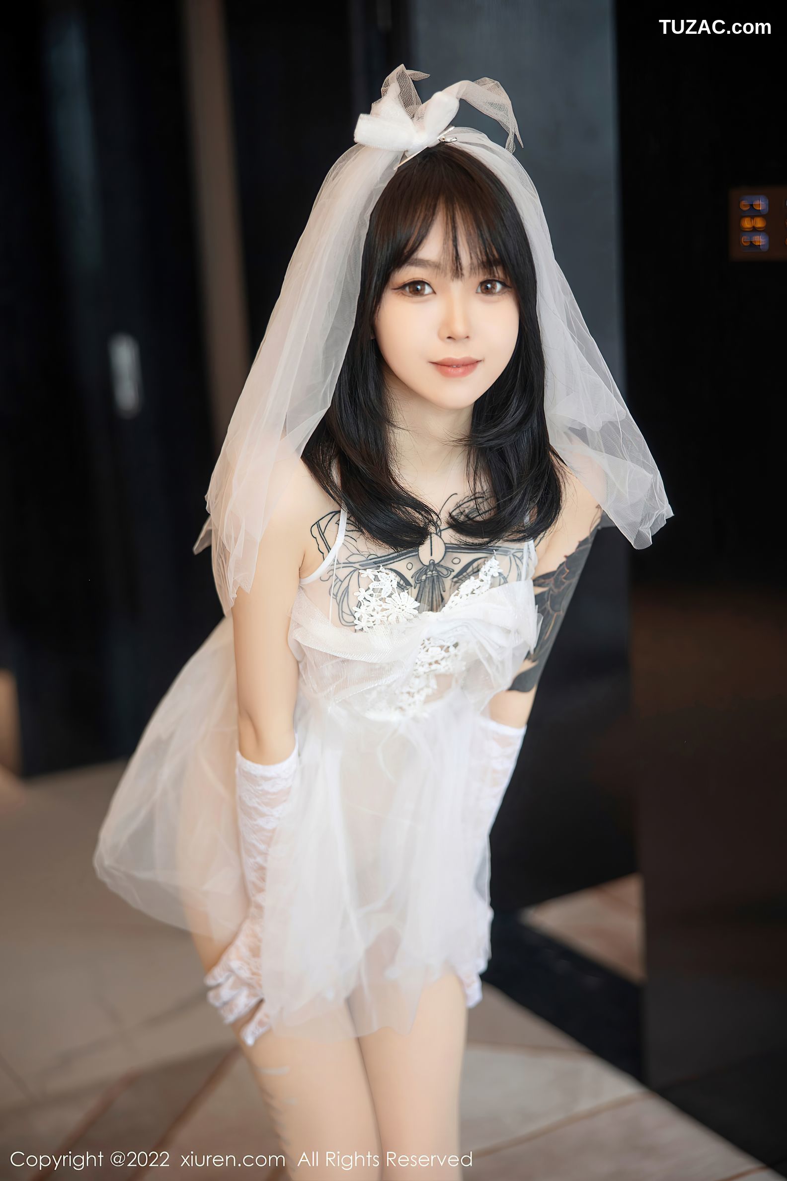 XiuRen-No.5212-奶瓶-性感婚纱