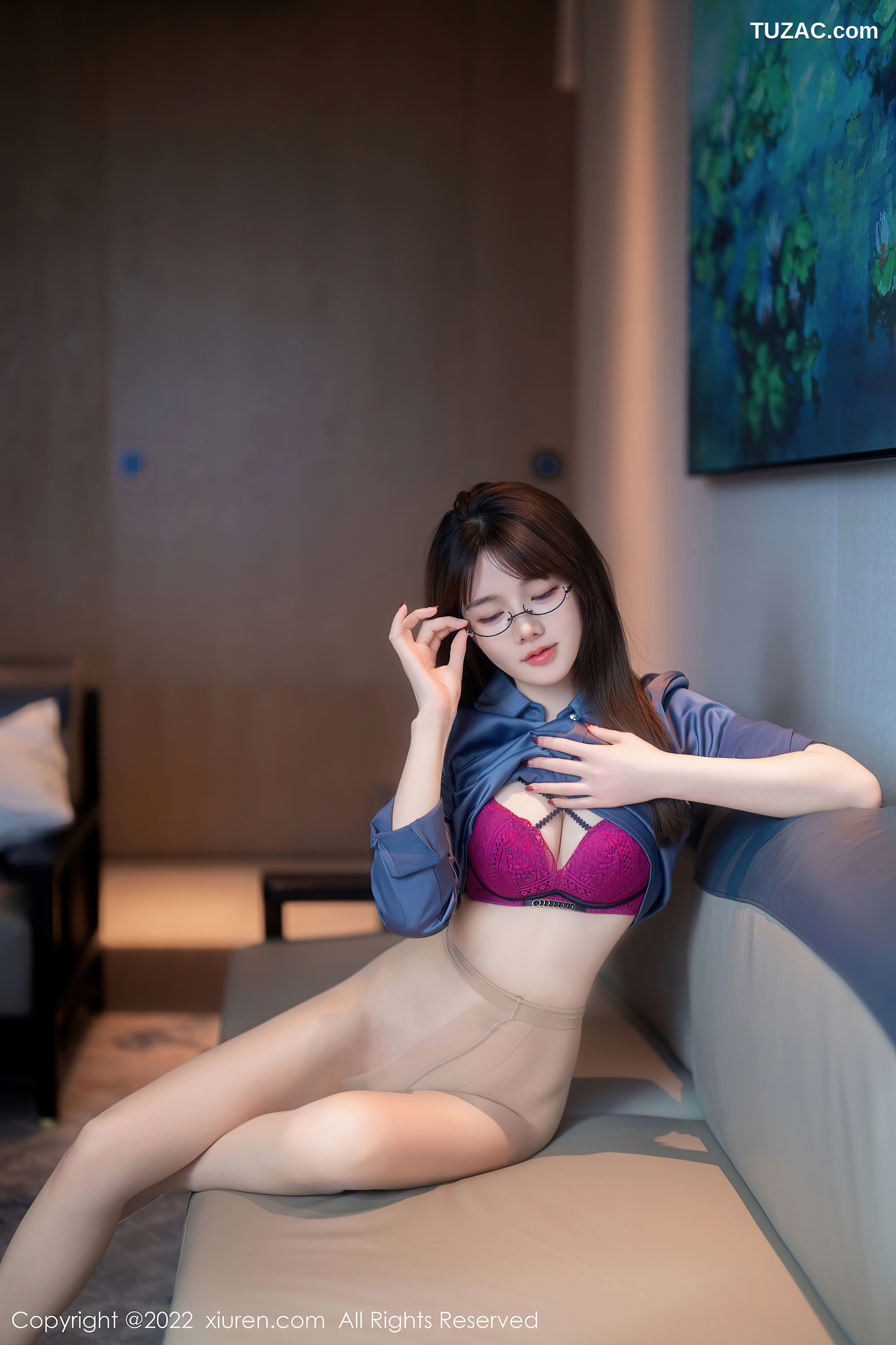 XiuRen-No.5419-婠婠么-蓝衫黑短裙秘书装