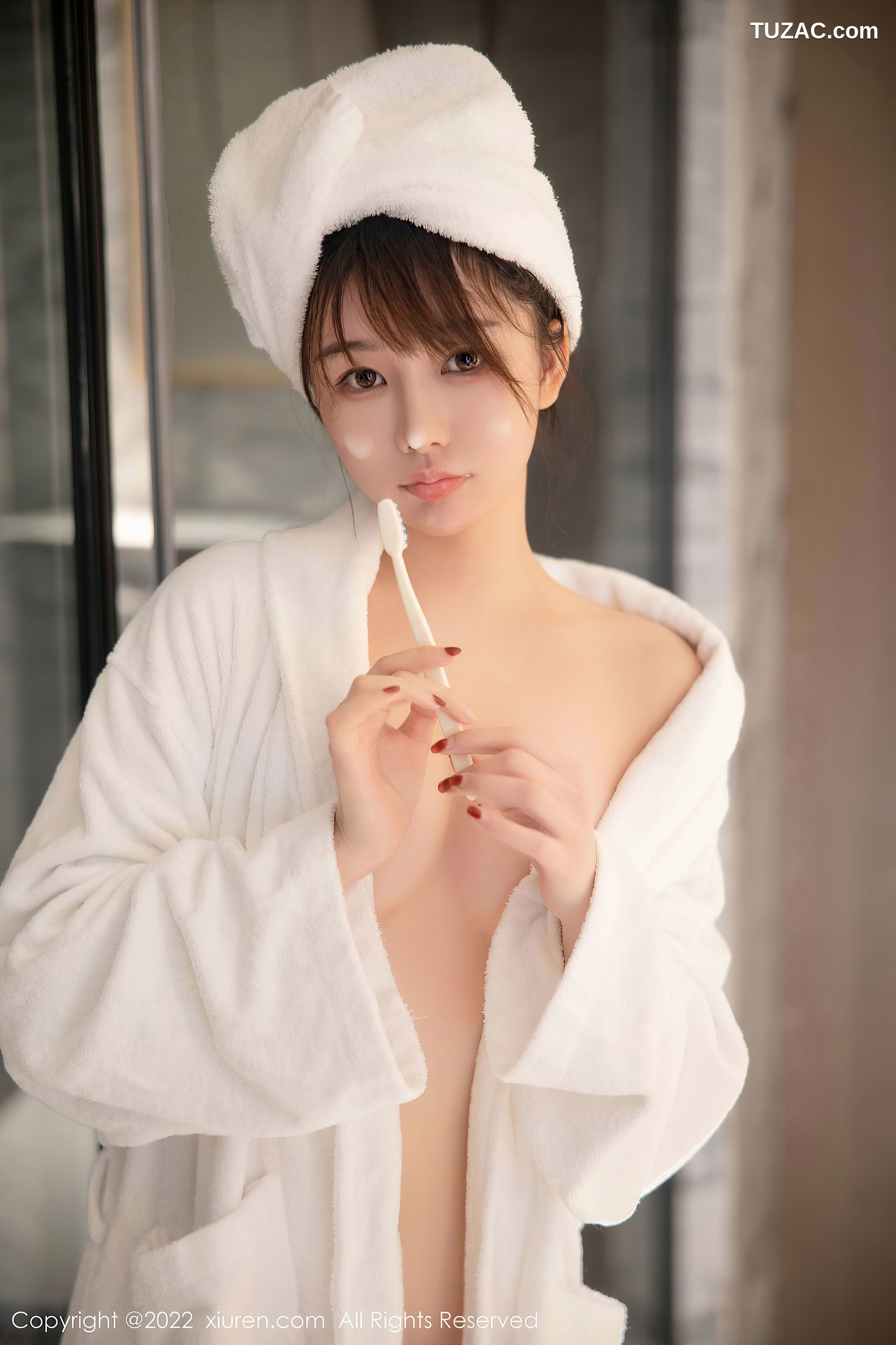 XiuRen-No.5477-婠婠么-蓝色死库水浴缸
