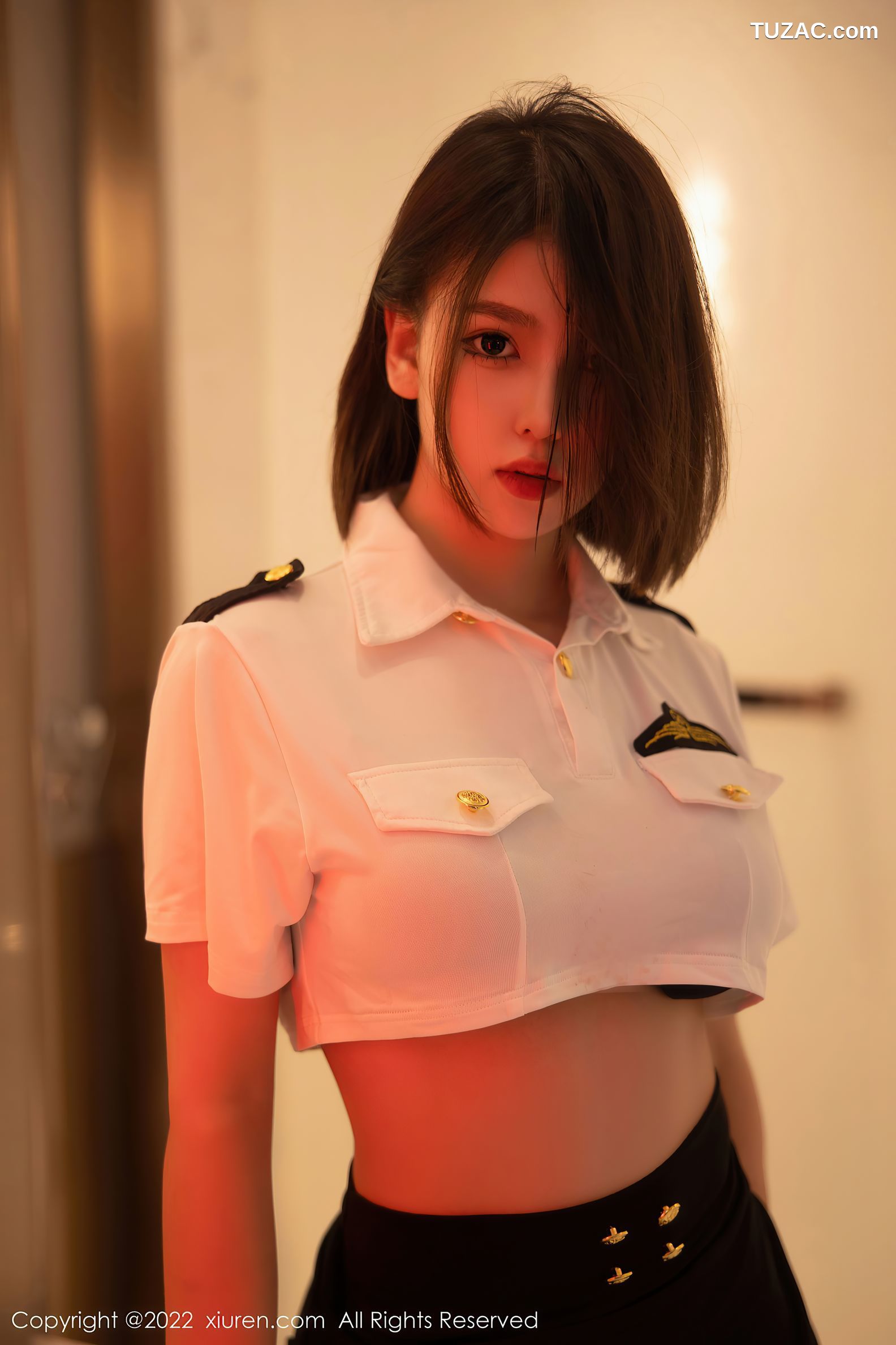XiuRen-No.5815-美羊羊-女警黑短裙黑丝