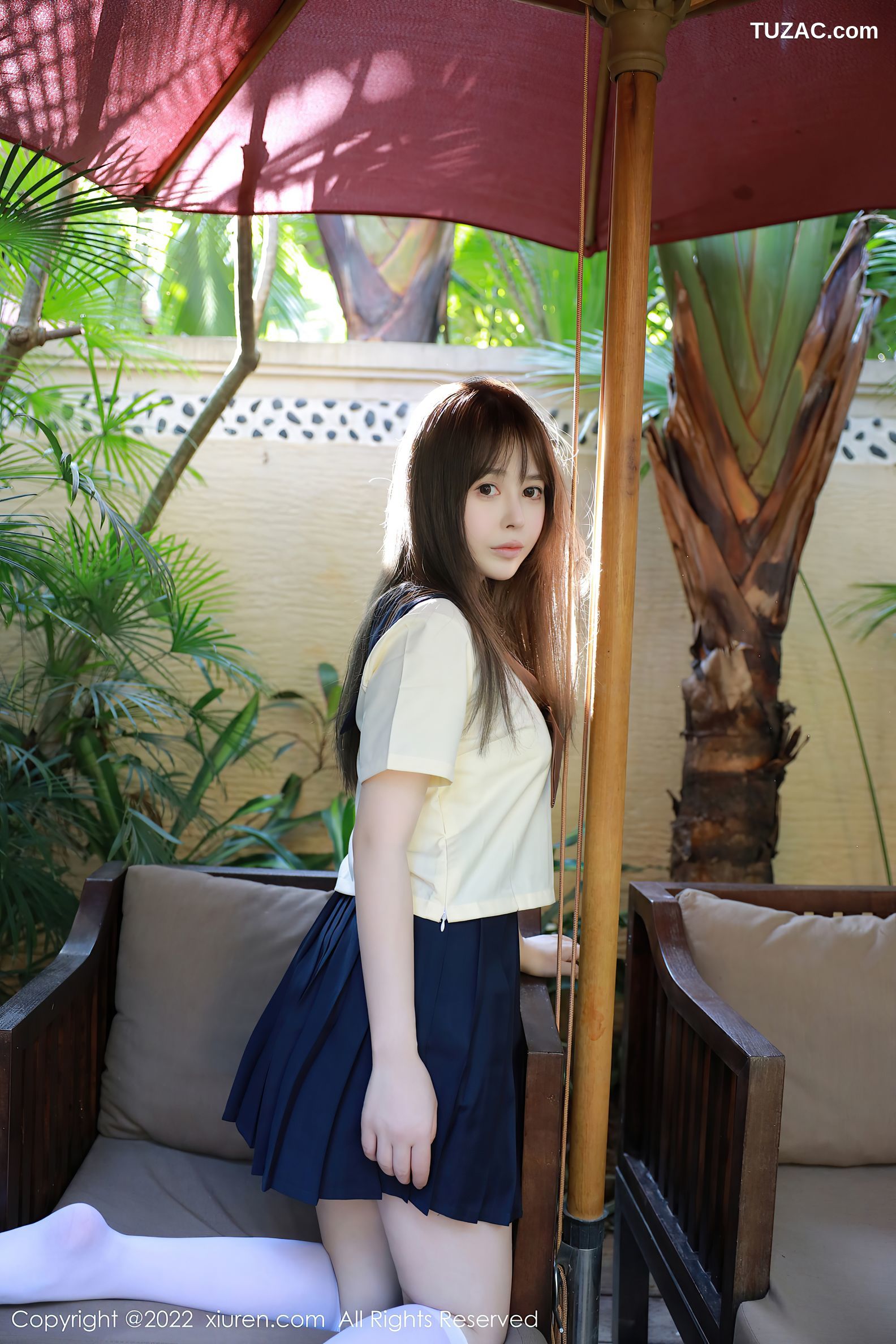 XiuRen秀人网-6021-艾莉-南京旅拍户外性感白色水手服