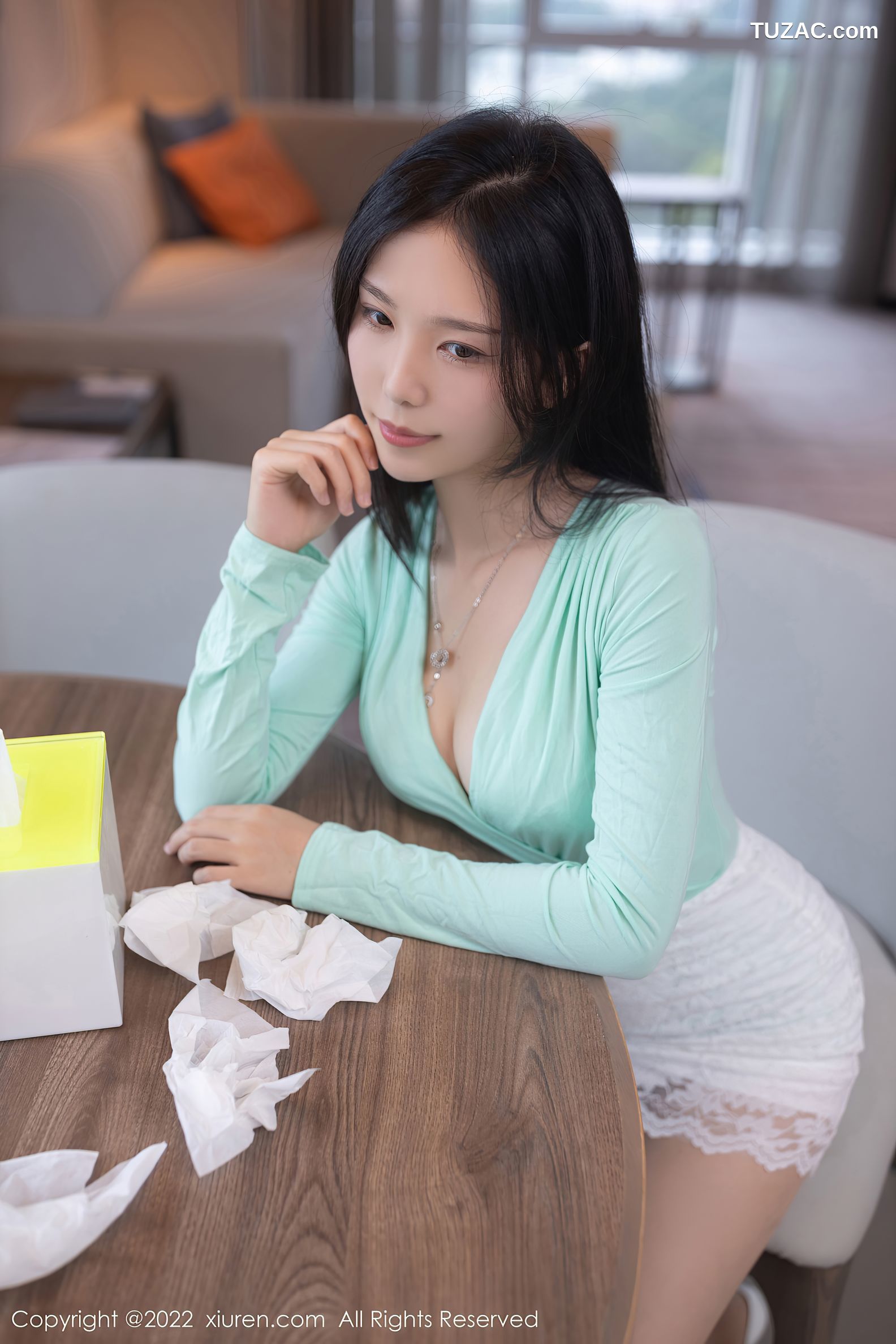 XiuRen秀人网-6026-利世-淡蓝色上衣白短裙白色蕾丝内衣