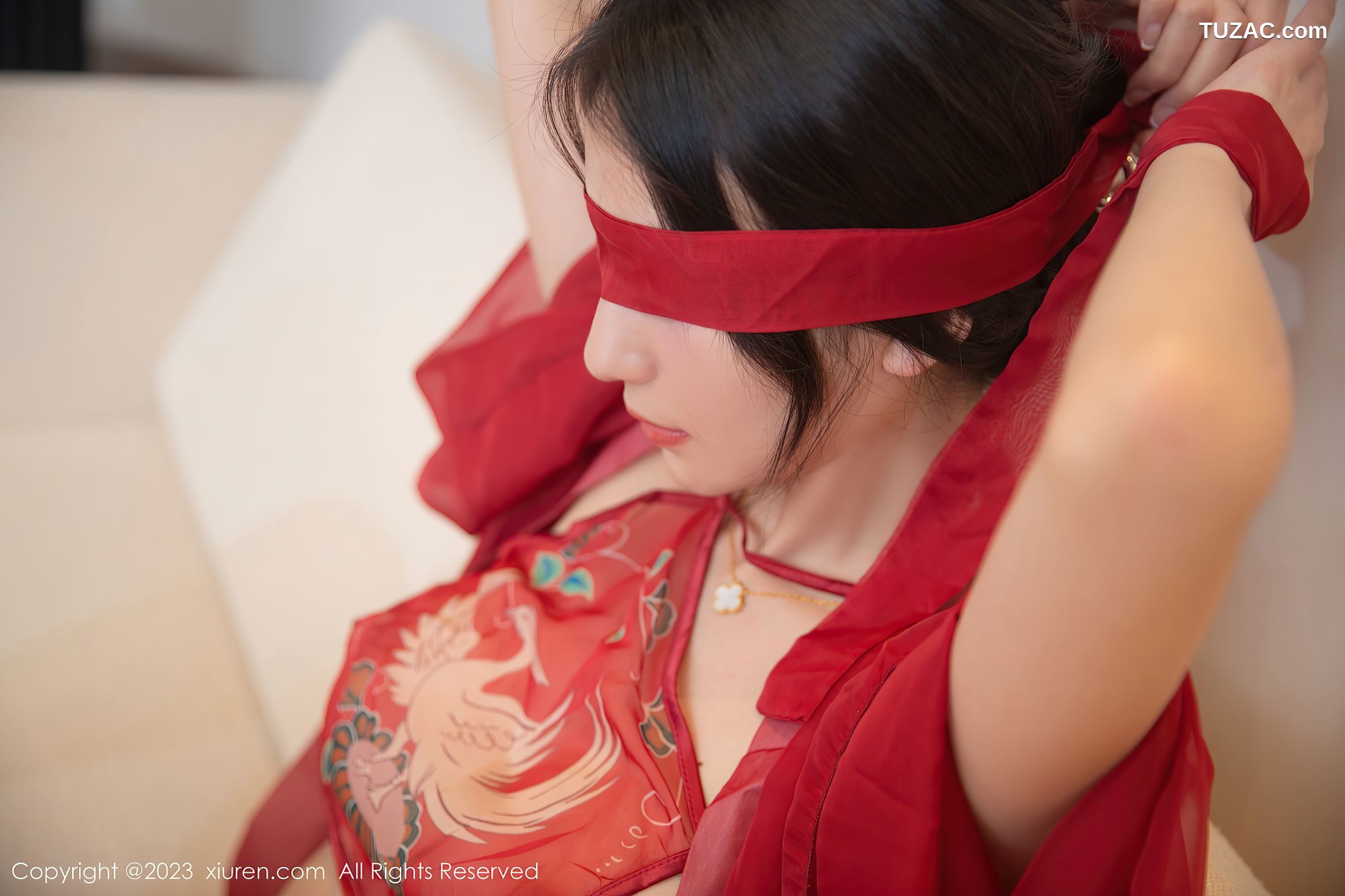 XiuRen秀人网-6161-熊小诺-红色古装服饰肉丝