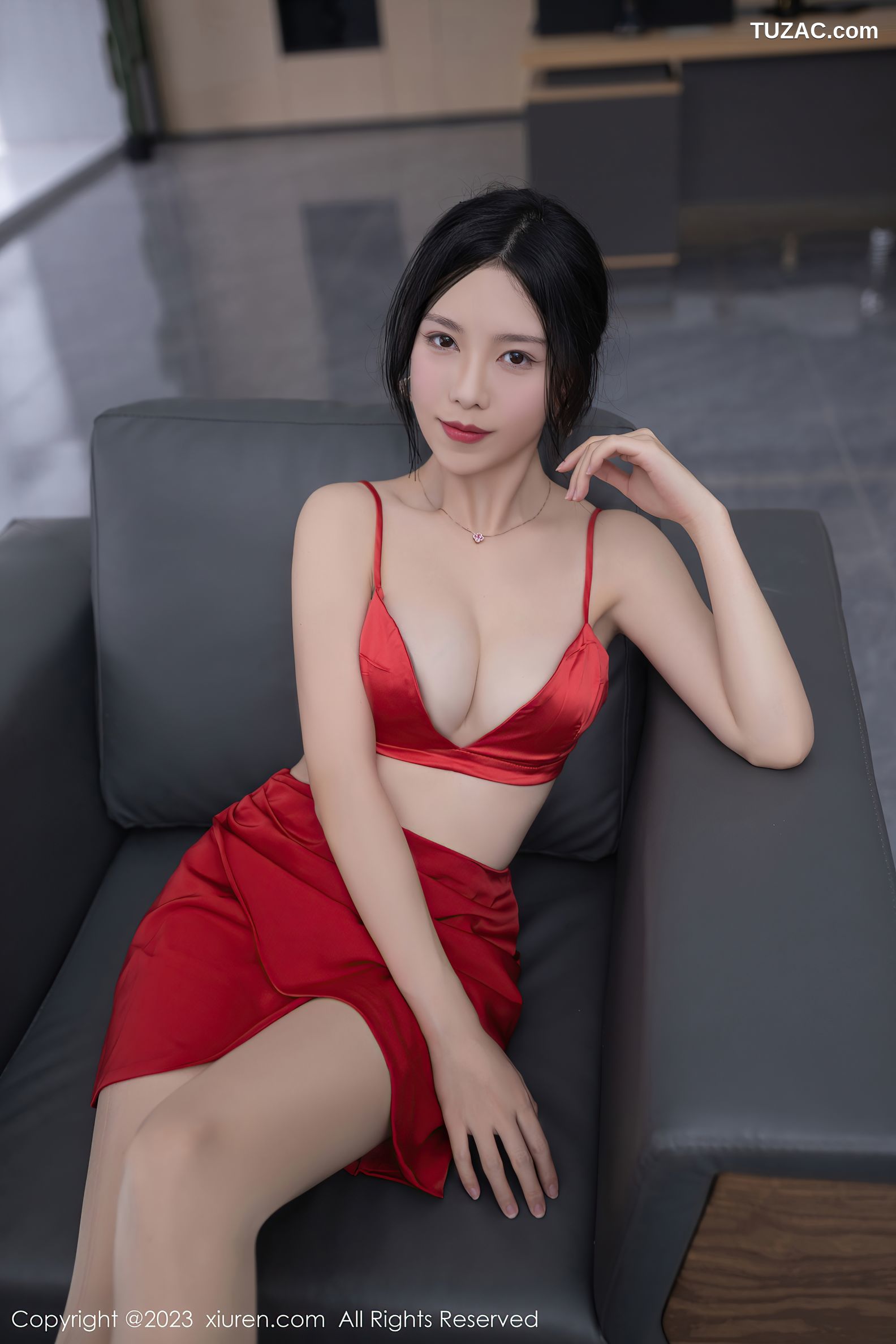 XiuRen秀人网-6189-利世-女老板角色红色薄透上衣红短裙红色内衣
