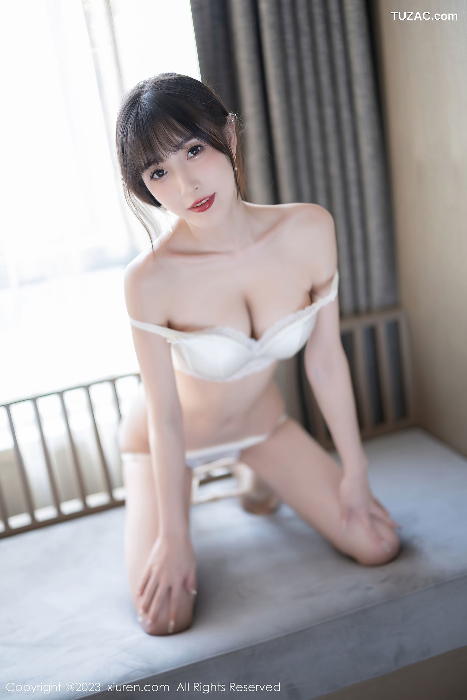 XiuRen秀人网-6236-林星阑-咖啡色连衣裙白色蕾丝内衣肉丝