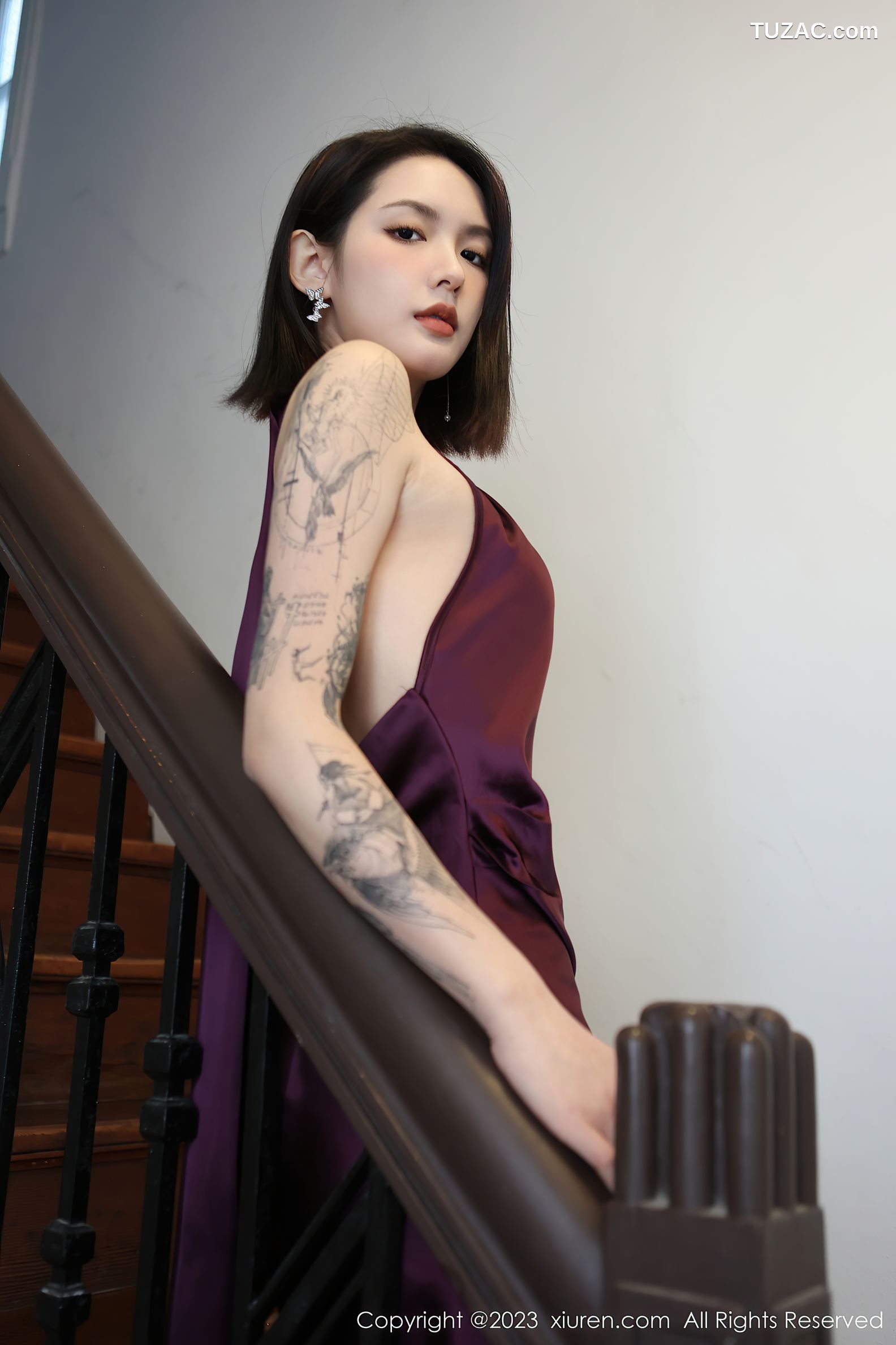 XiuRen秀人网-6280-乔一一-紫色连衣裙超薄黑丝-2023.02.17