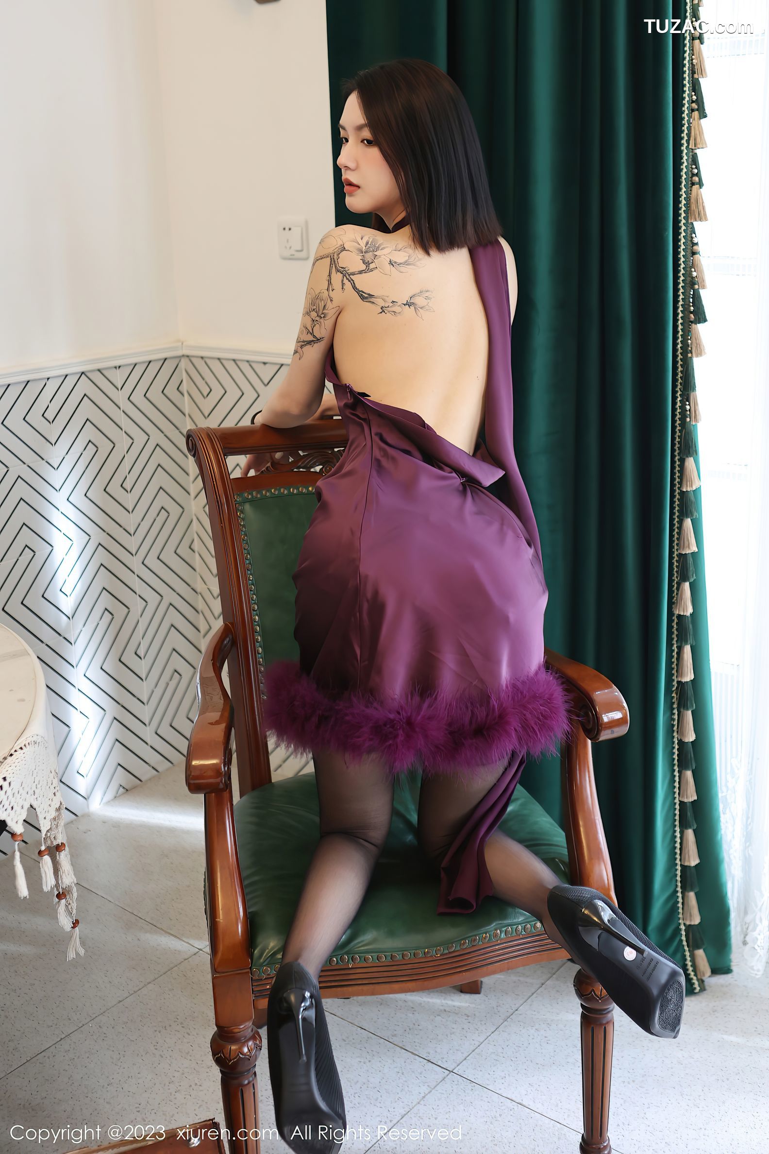 XiuRen秀人网-6280-乔一一-紫色连衣裙超薄黑丝-2023.02.17