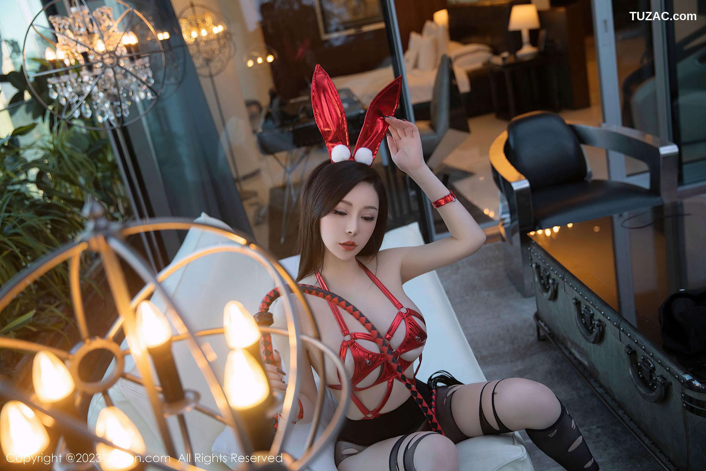 XiuRen秀人网-6294-大琪琪Emily-黑色外衣红色情趣内衣-2023.02.21