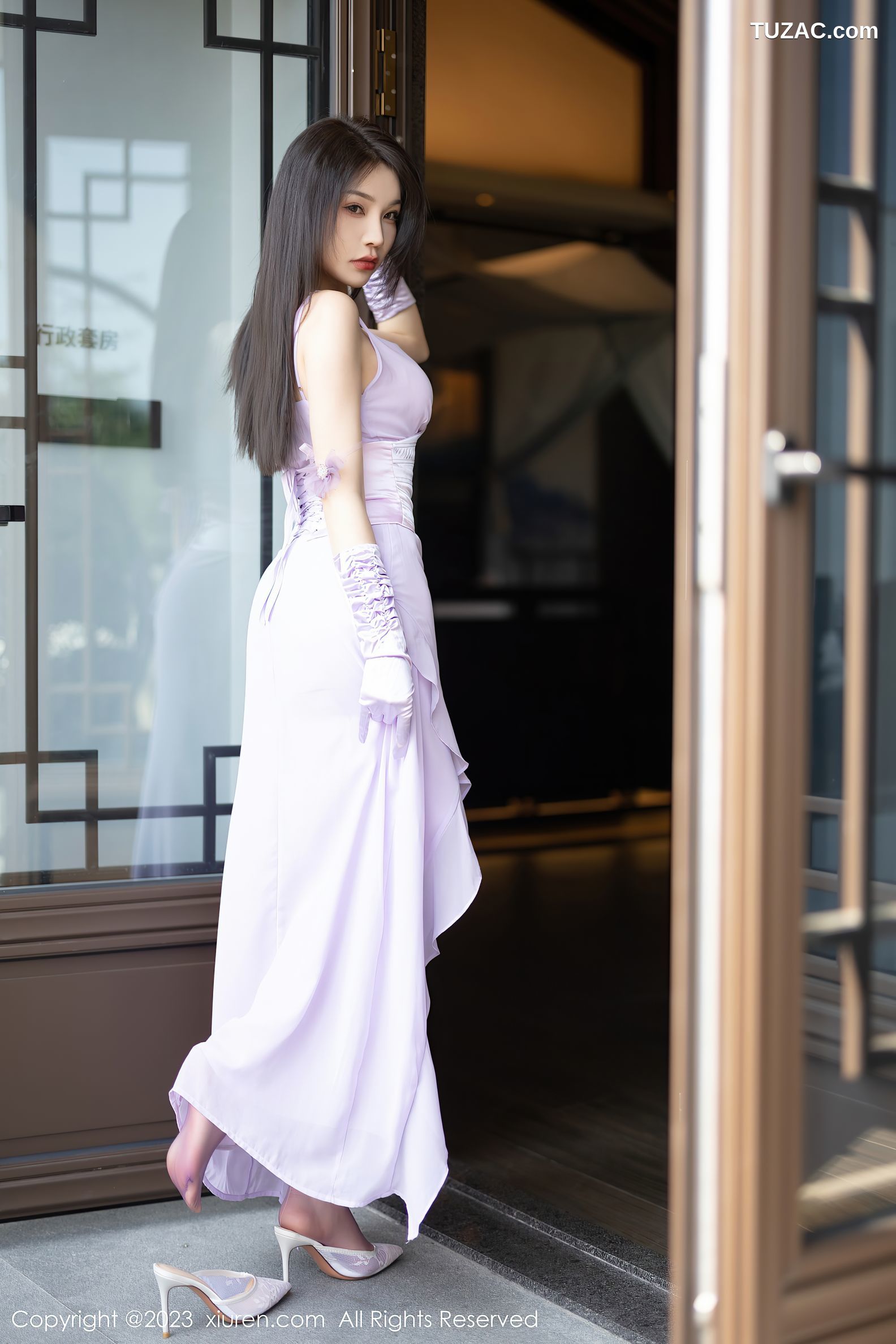 XiuRen秀人网-6324-徐莉芝Booty-淡紫色连衣长裙-淡蓝色网格内衣-2023.02.24