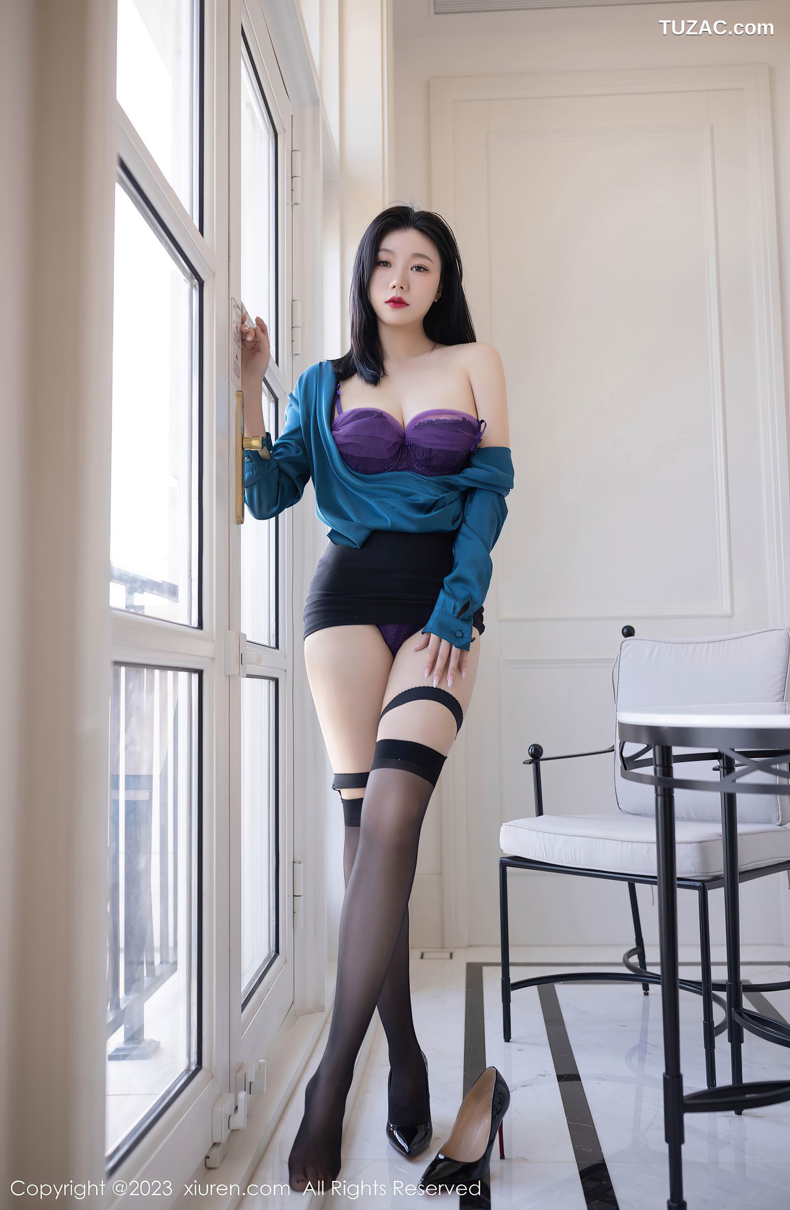 XiuRen秀人网-6413-安然Anran-蓝色上衣黑短裙紫色内衣-2023.03.14