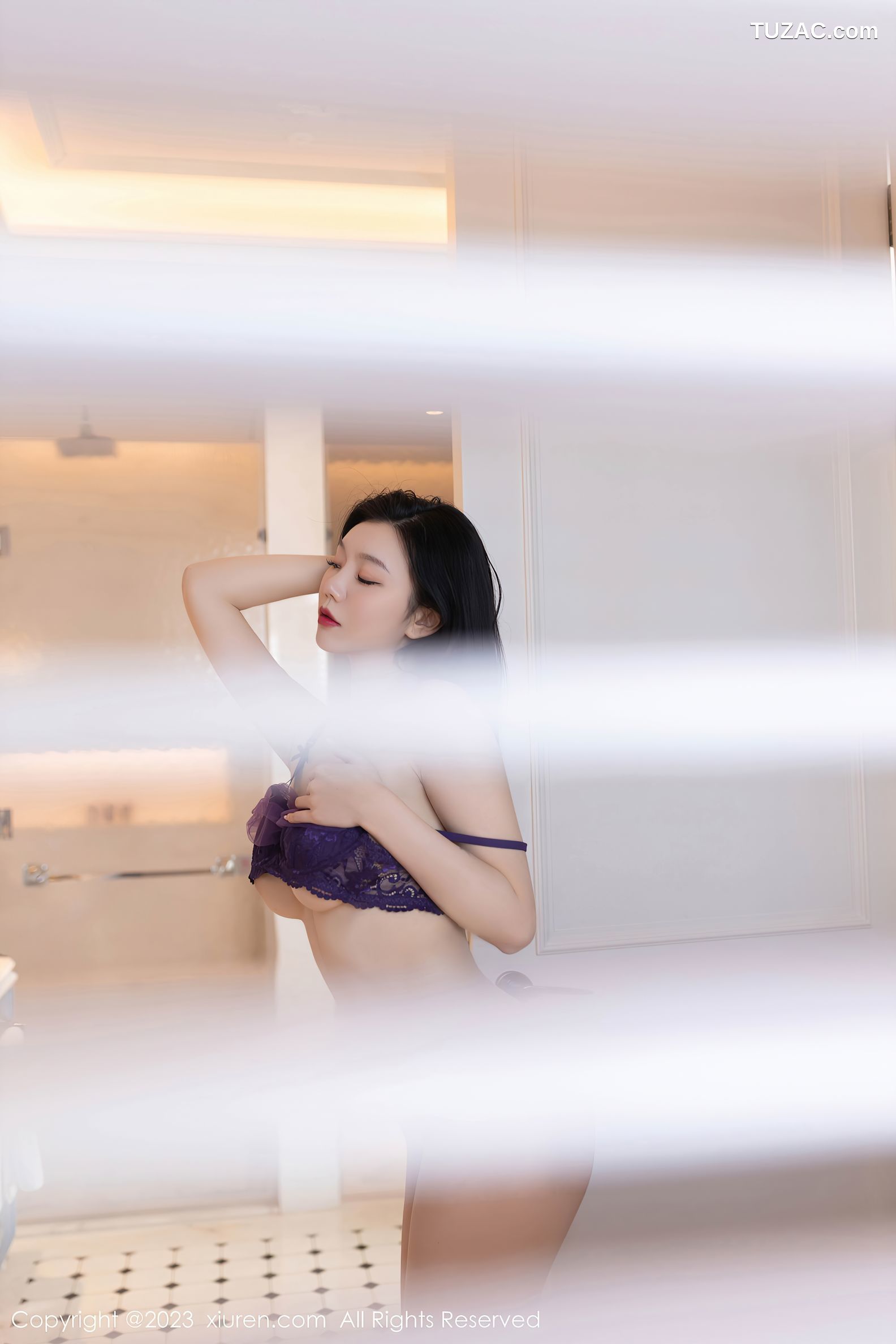 XiuRen秀人网-6413-安然Anran-蓝色上衣黑短裙紫色内衣-2023.03.14