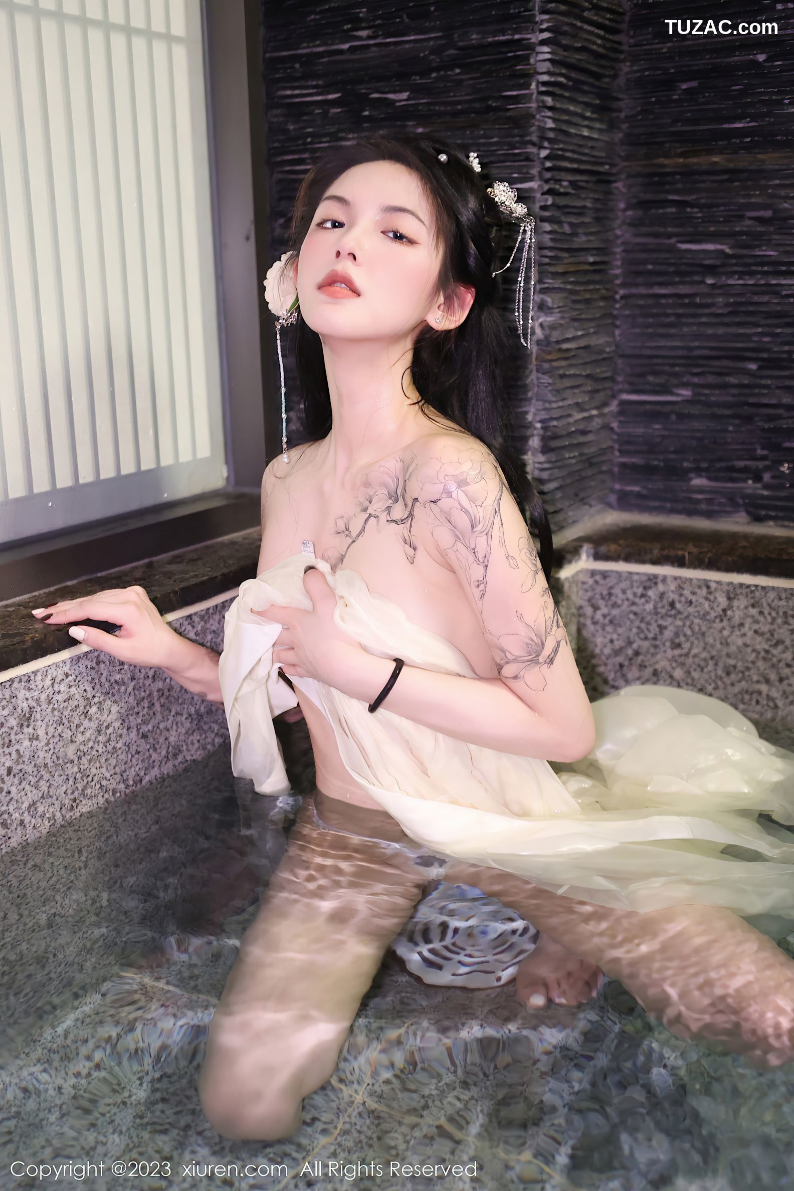 XiuRen秀人网-6430-乔一一-温泉浴池白纱轻透古装服饰-2023.03.17