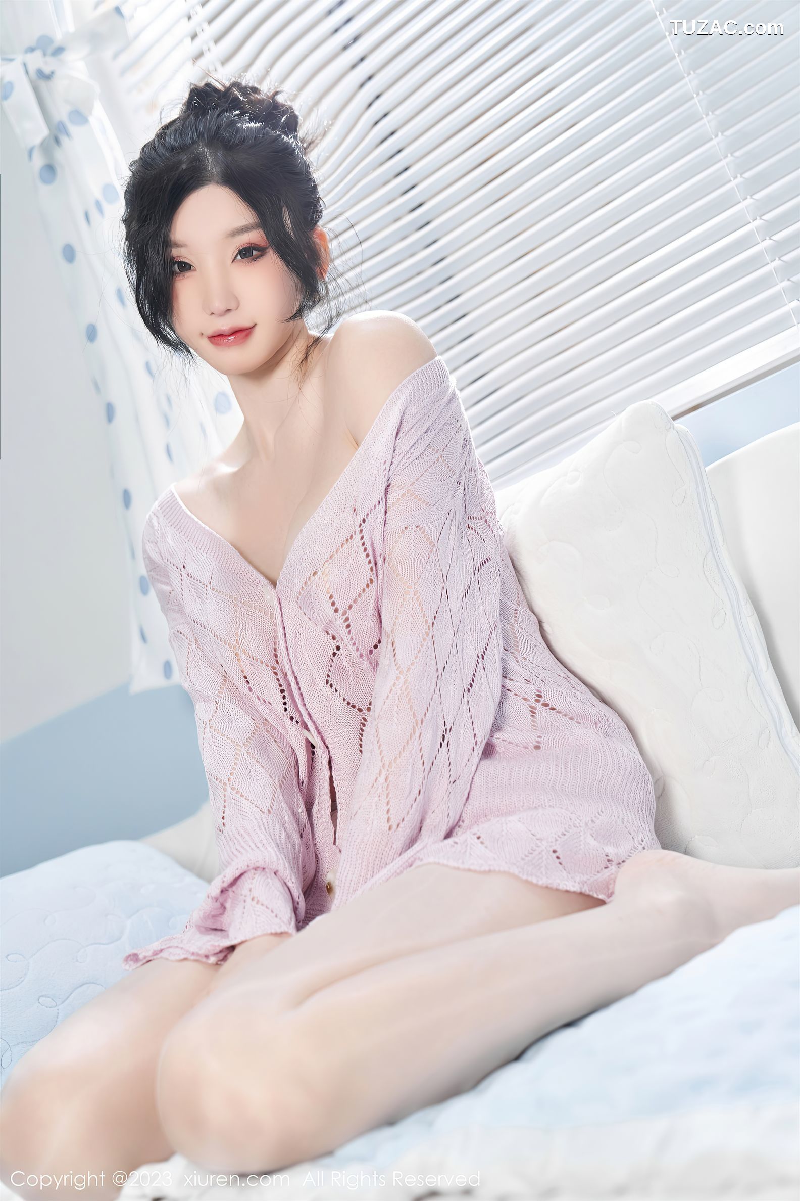 XiuRen秀人网-6580-周于希Sally-粉色服饰超薄肉丝豪乳遮点-2023.04.14