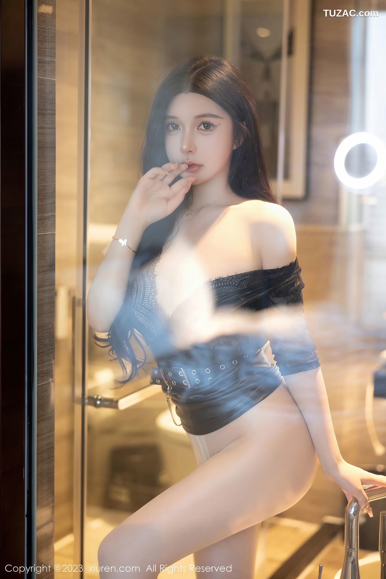XiuRen秀人网-6810-林珊珊-黑色蕾丝连衣裙原色丝袜-2023.05.26