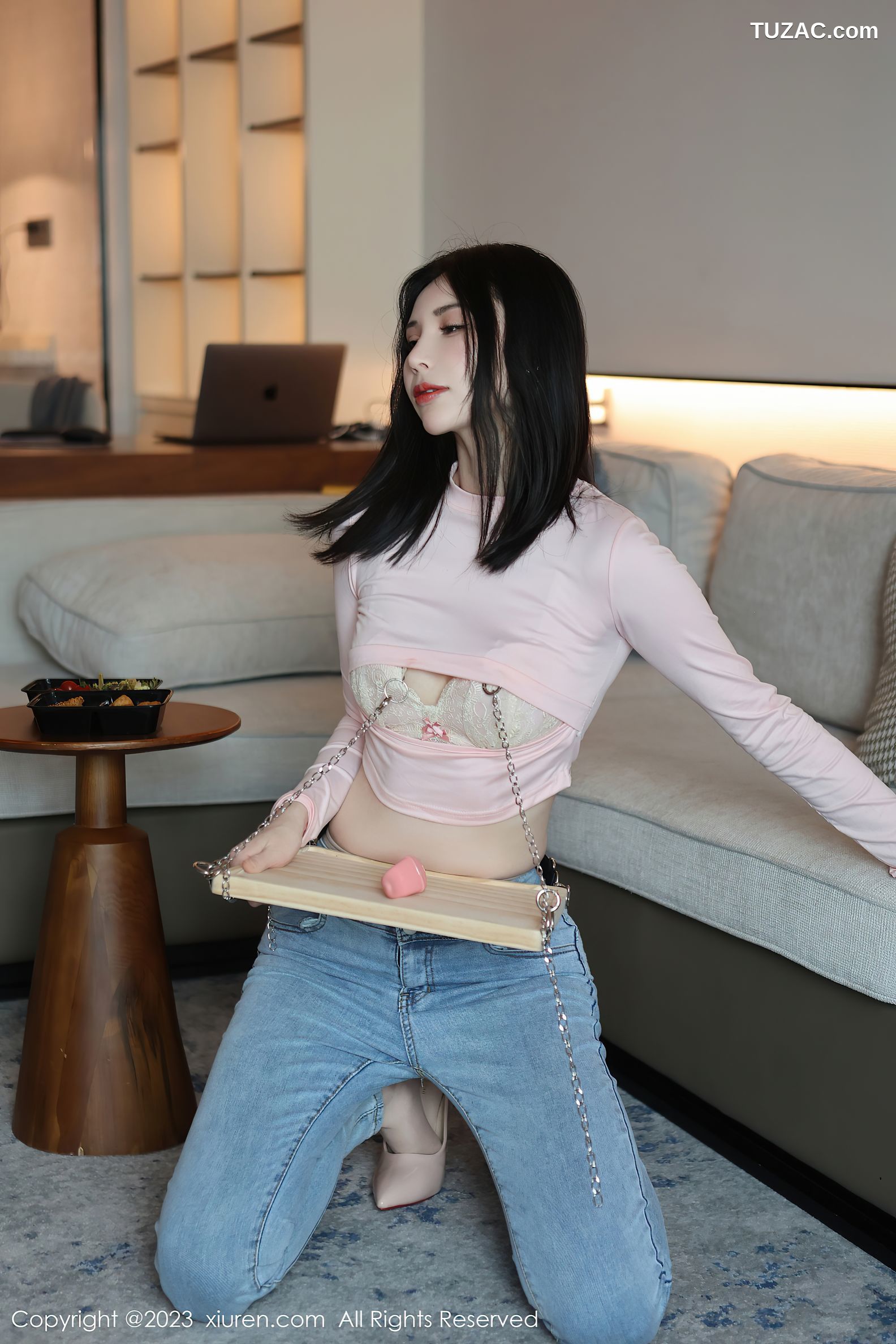 XiuRen秀人网-6992-曼柔-粉色衣牛仔裤粉色蕾丝内衣-2023.06.29