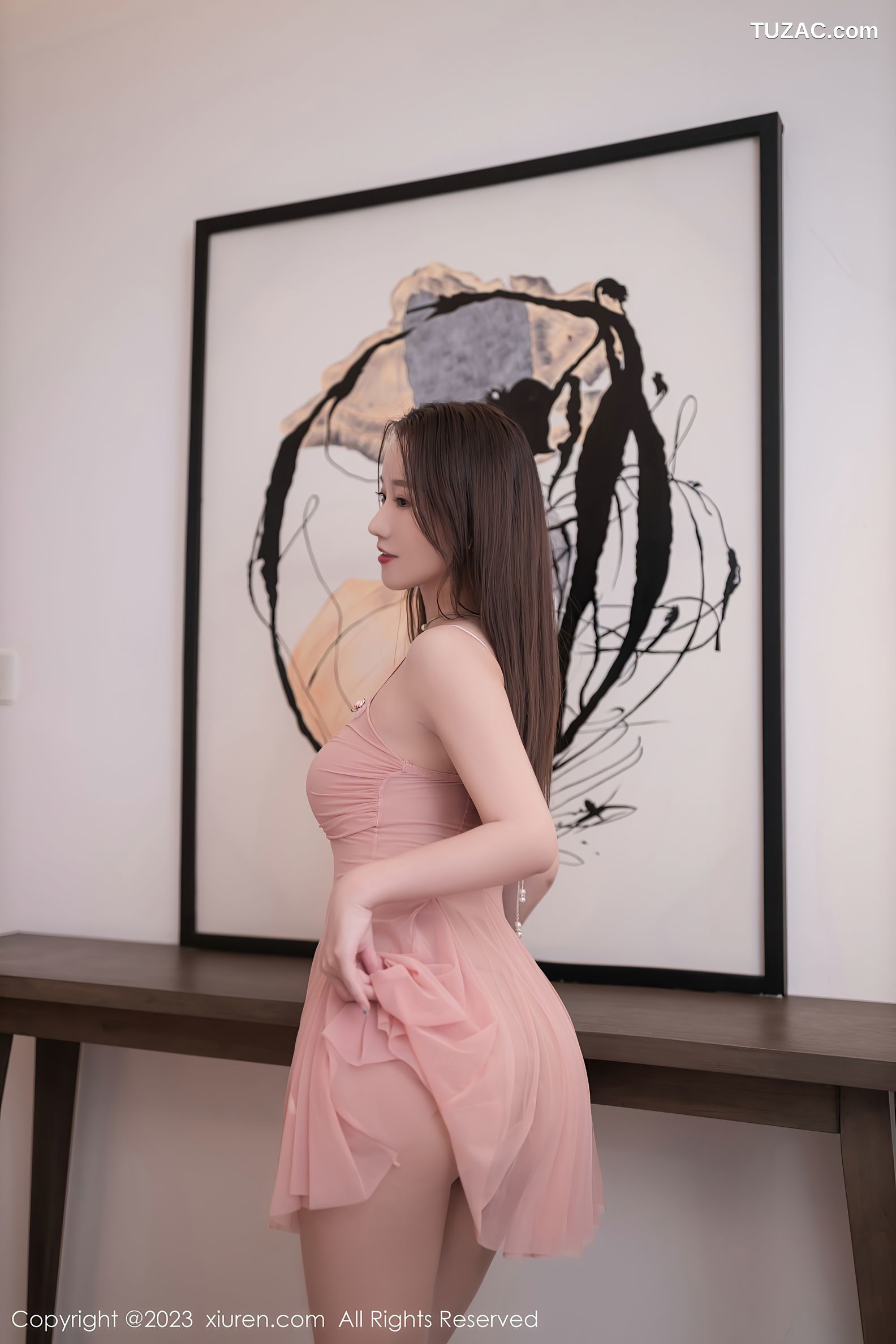 XiuRen秀人网-7206-杏子Yada-粉色吊带睡裙白浴巾-2023.08.09