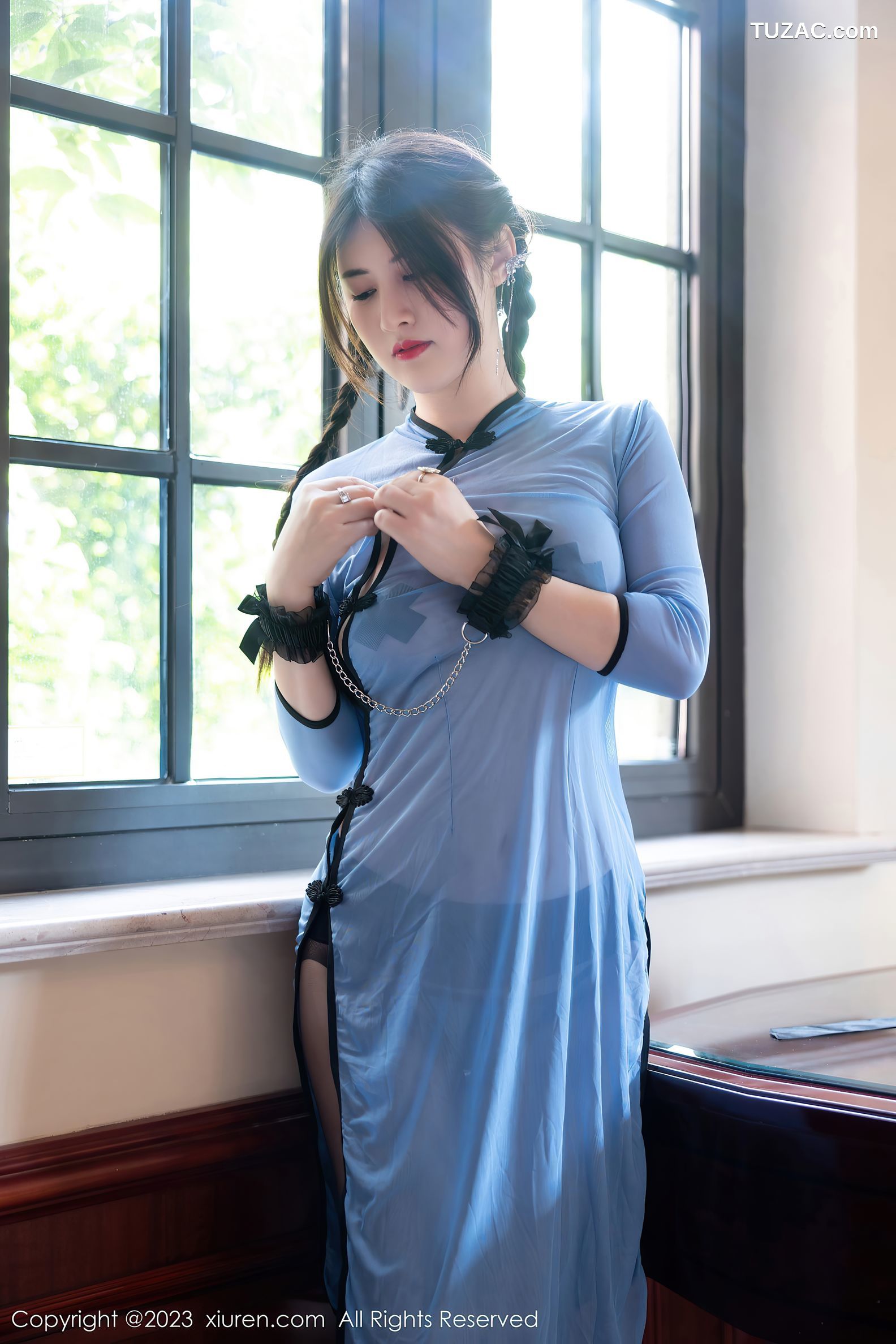 XiuRen秀人网-7357-诗诗kiki-蓝色轻透古装黑丝爆乳-2023.09.08