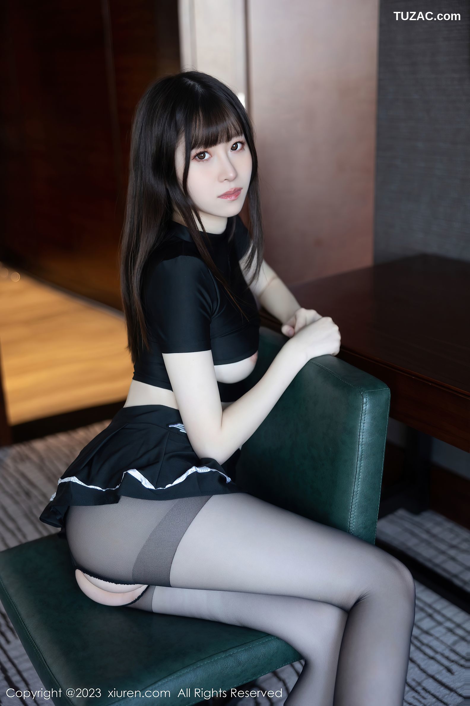 XiuRen秀人网-7637-林悠悠-情趣黑T短裙警服黑丝-2023.11.09