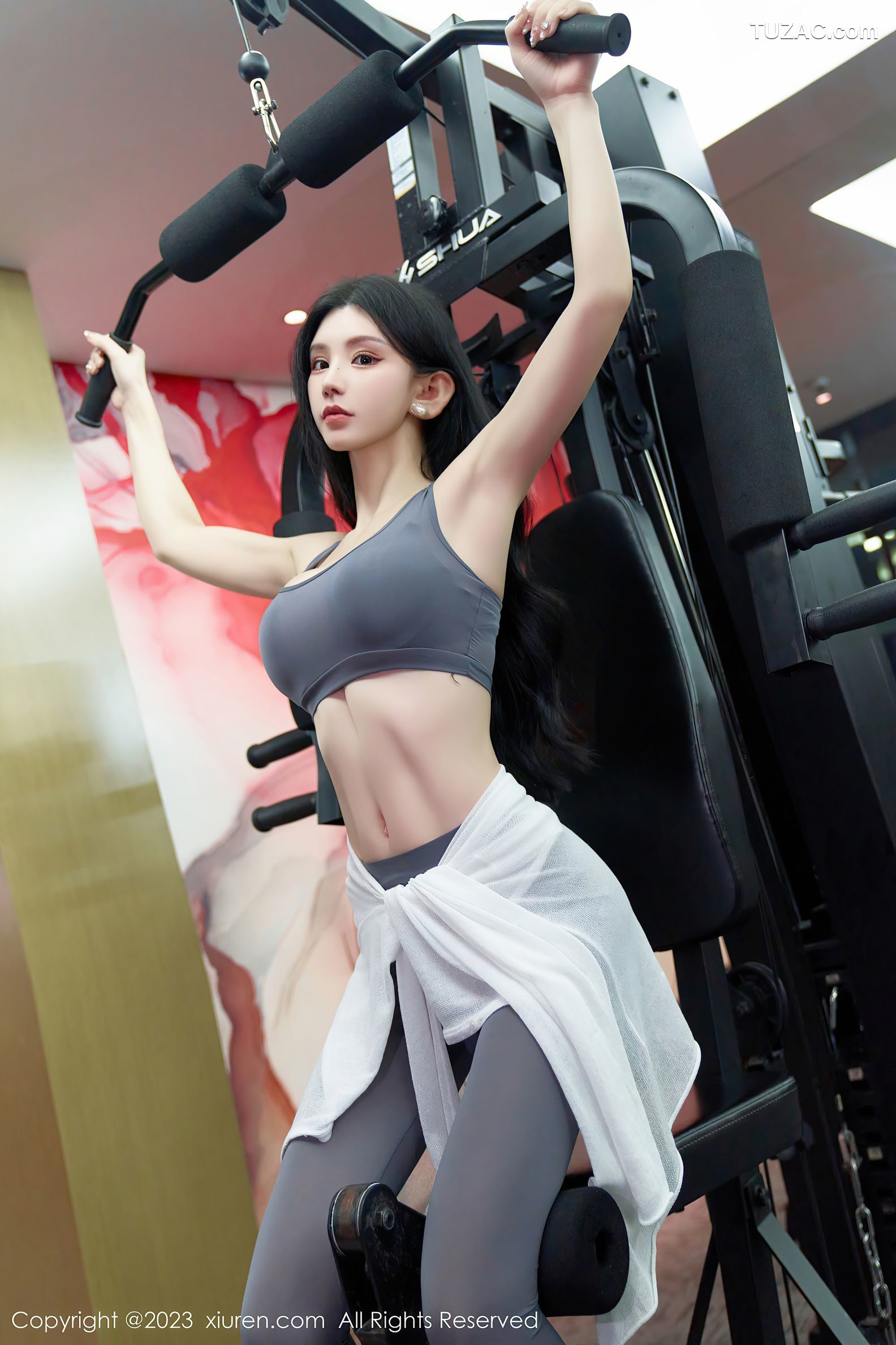 XiuRen秀人网-7651-周于希Sally-主题《健身博主酒店一天》灰色运动装-2023.11.10