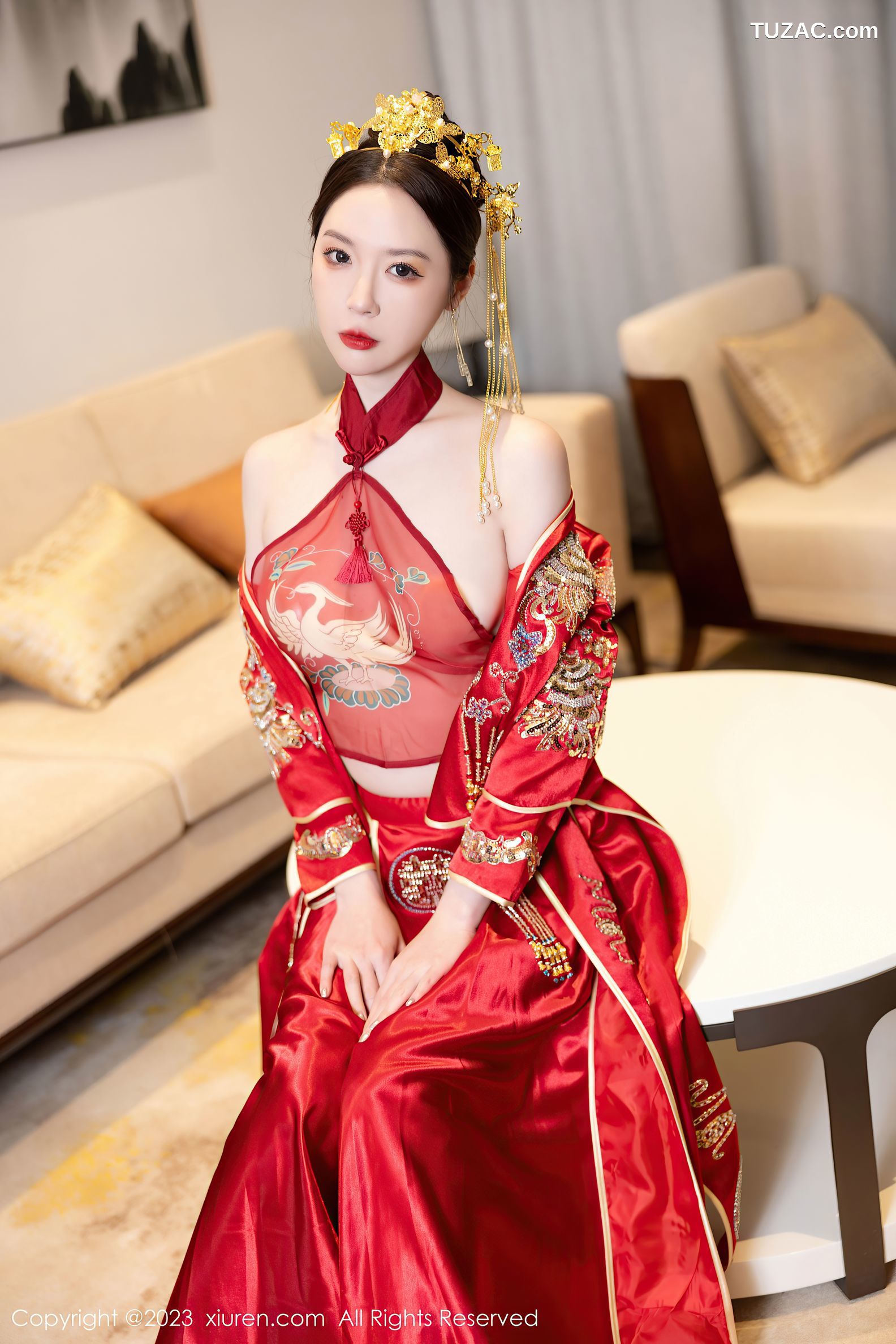 XiuRen秀人网-7766-梦心玥-红色中式婚服红肚兜-2023.12.05