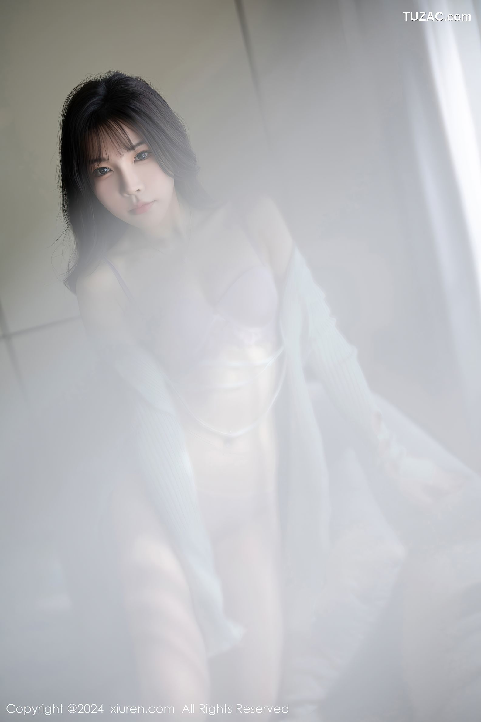 XiuRen秀人网-8028-徐莉芝Booty-牙青色连衣短裙淡紫色内衣-2024.01.26