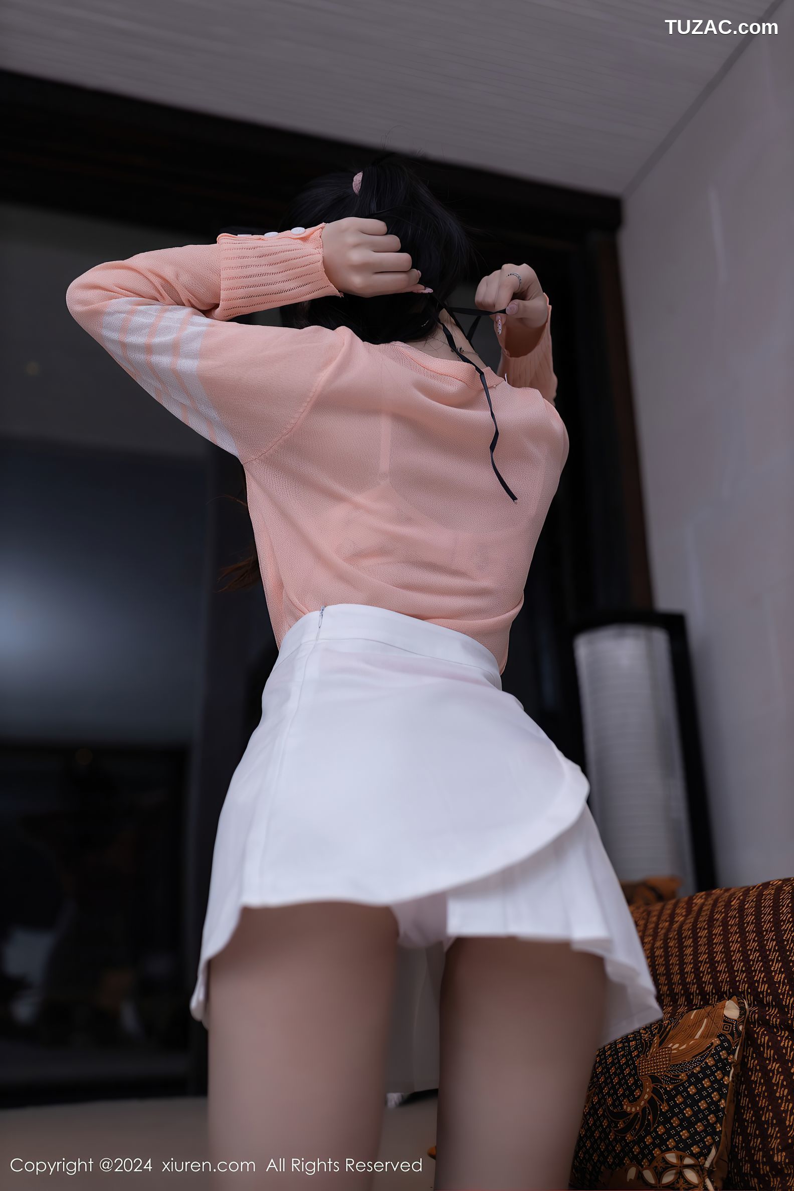 XiuRen秀人网-8138-幼幼-粉色上衣白短裙爆乳-2024.02.23