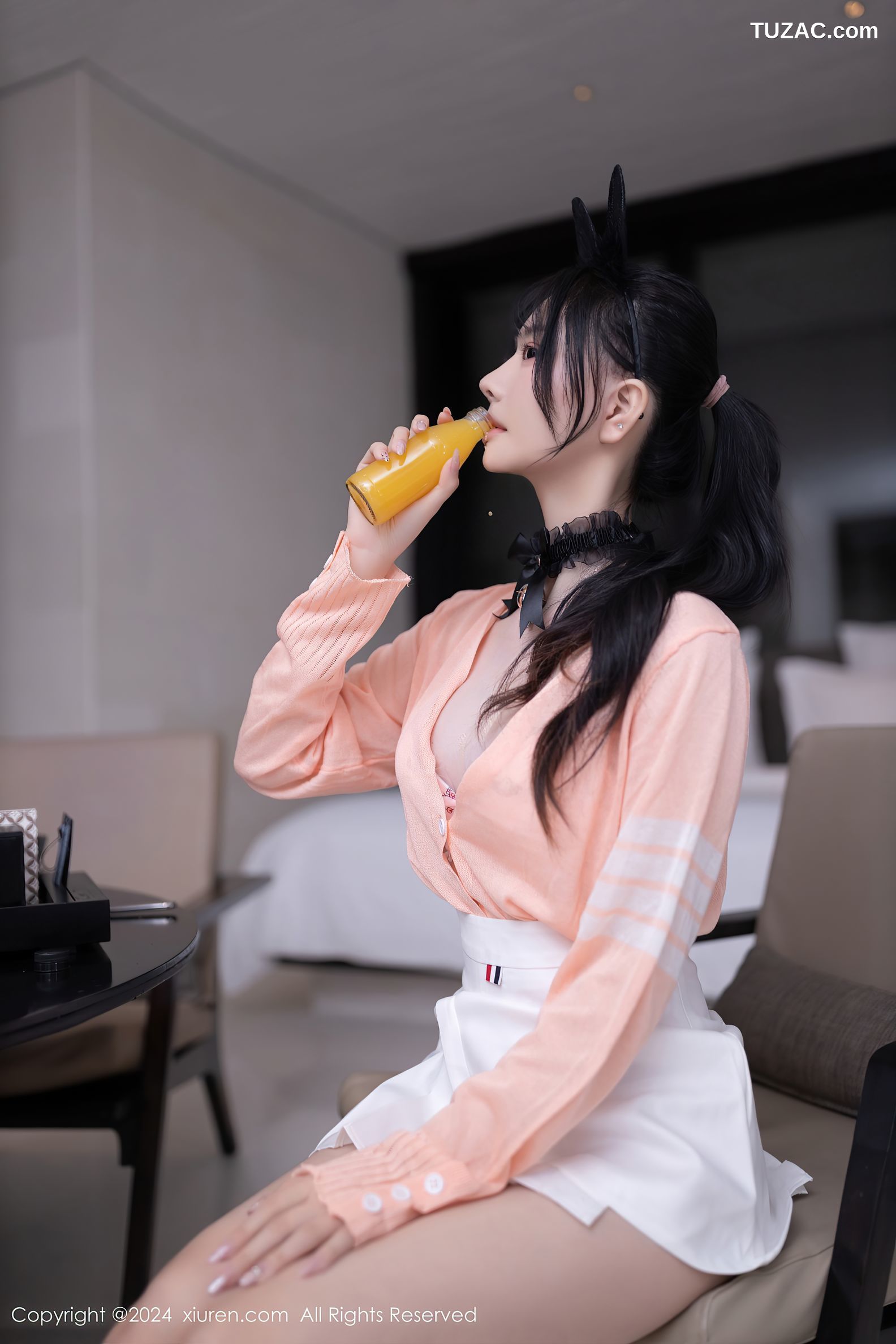 XiuRen秀人网-8138-幼幼-粉色上衣白短裙爆乳-2024.02.23