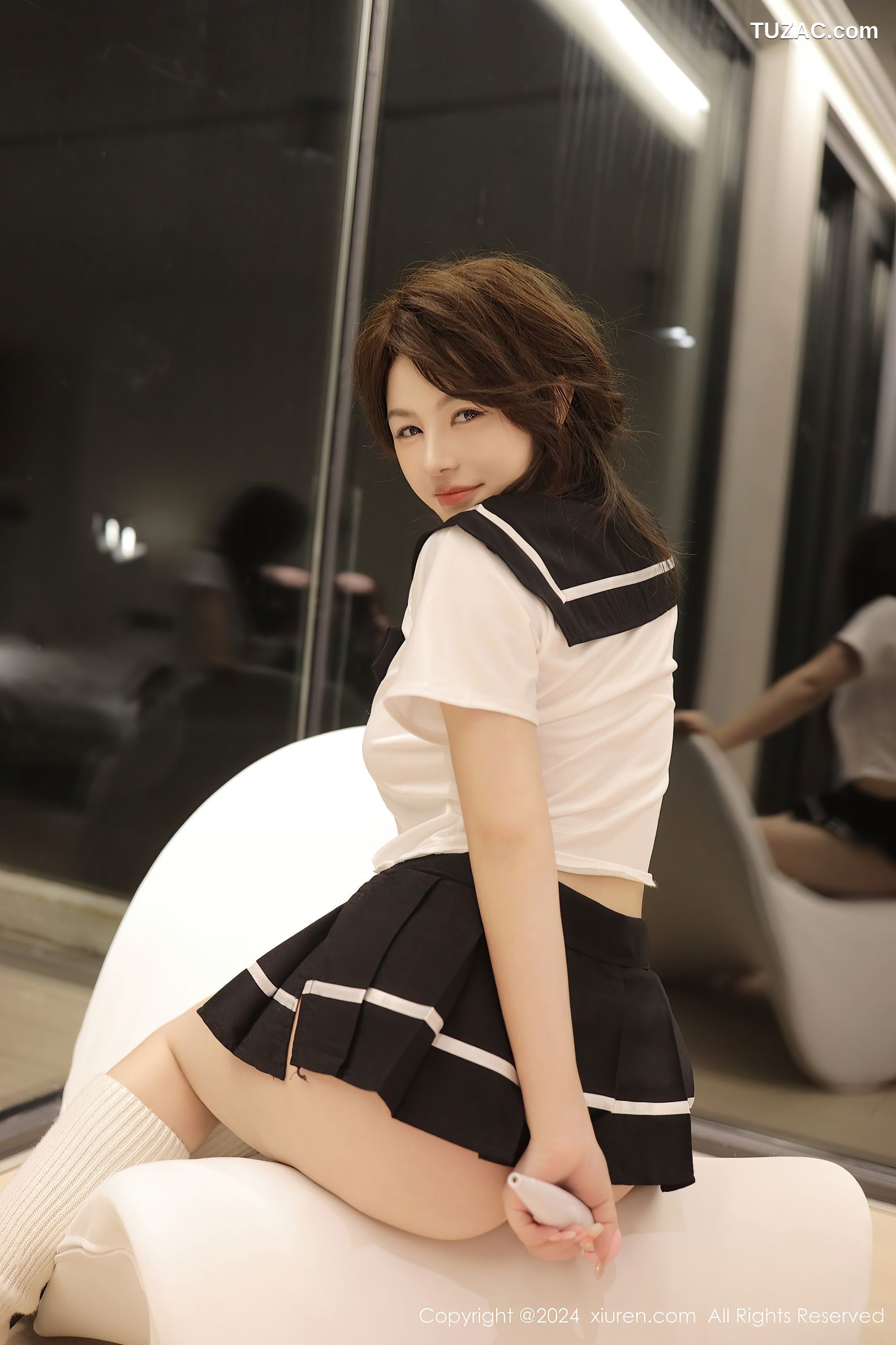 XiuRen秀人网-8229-沈思怡-学生装水手服黑短裙-2024.03.14