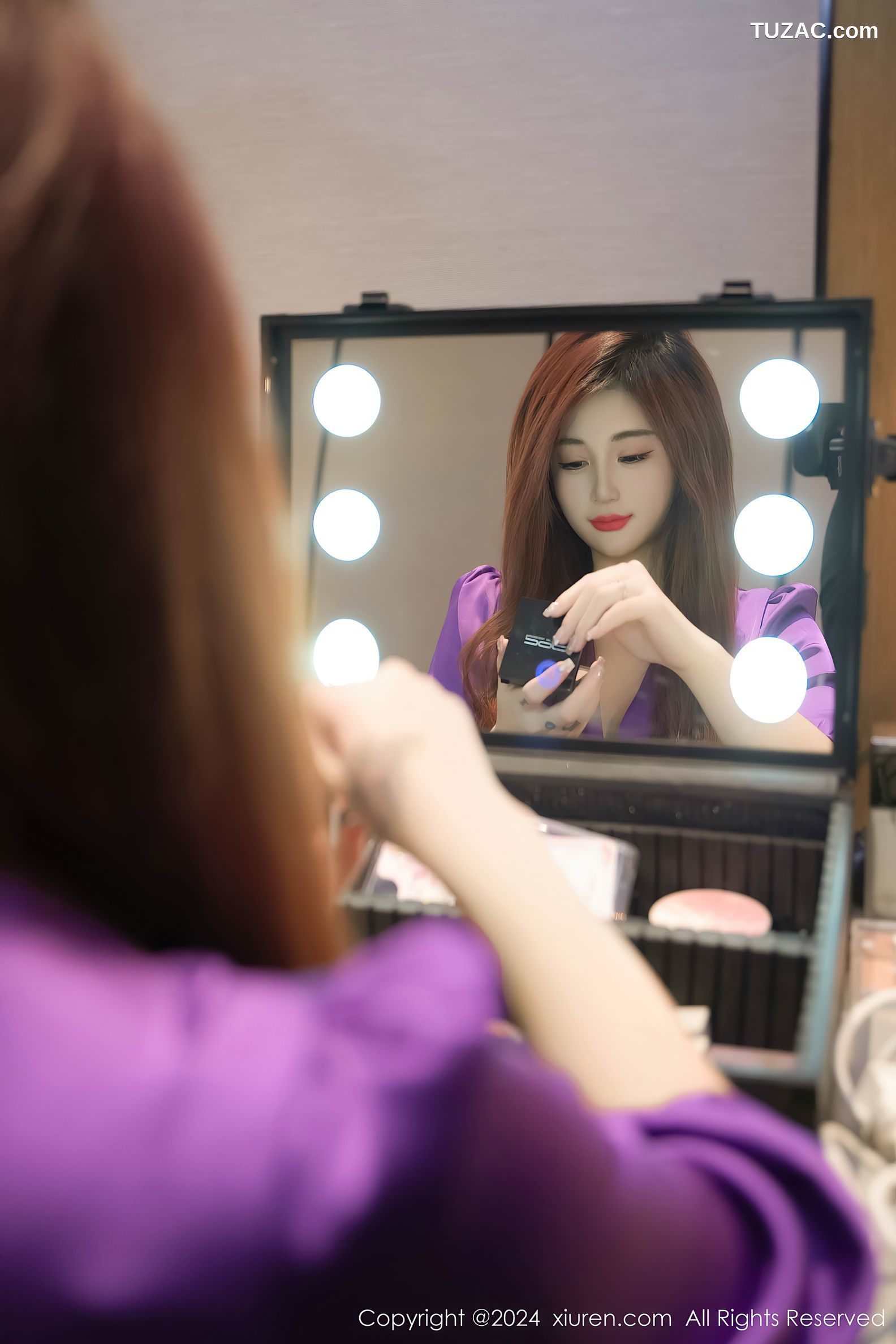 XiuRen秀人网-8237-美七-Mia-紫色上衣黑色短裙紫色内衣黑丝-2024.03.15