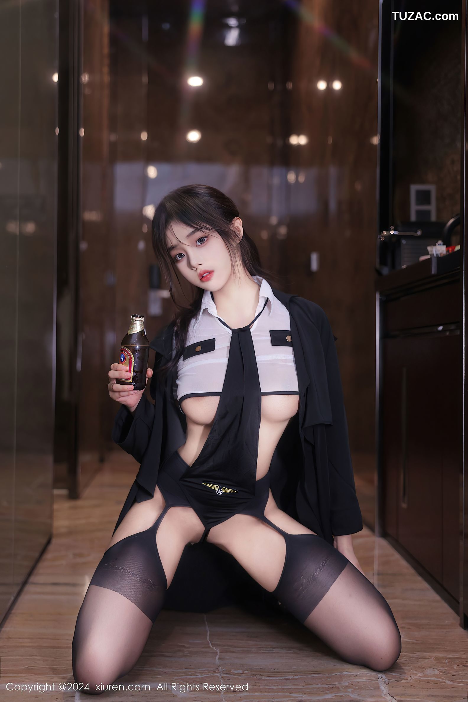 XiuRen秀人网-8265-王心悦-情趣女警制服黑丝-2024.03.21