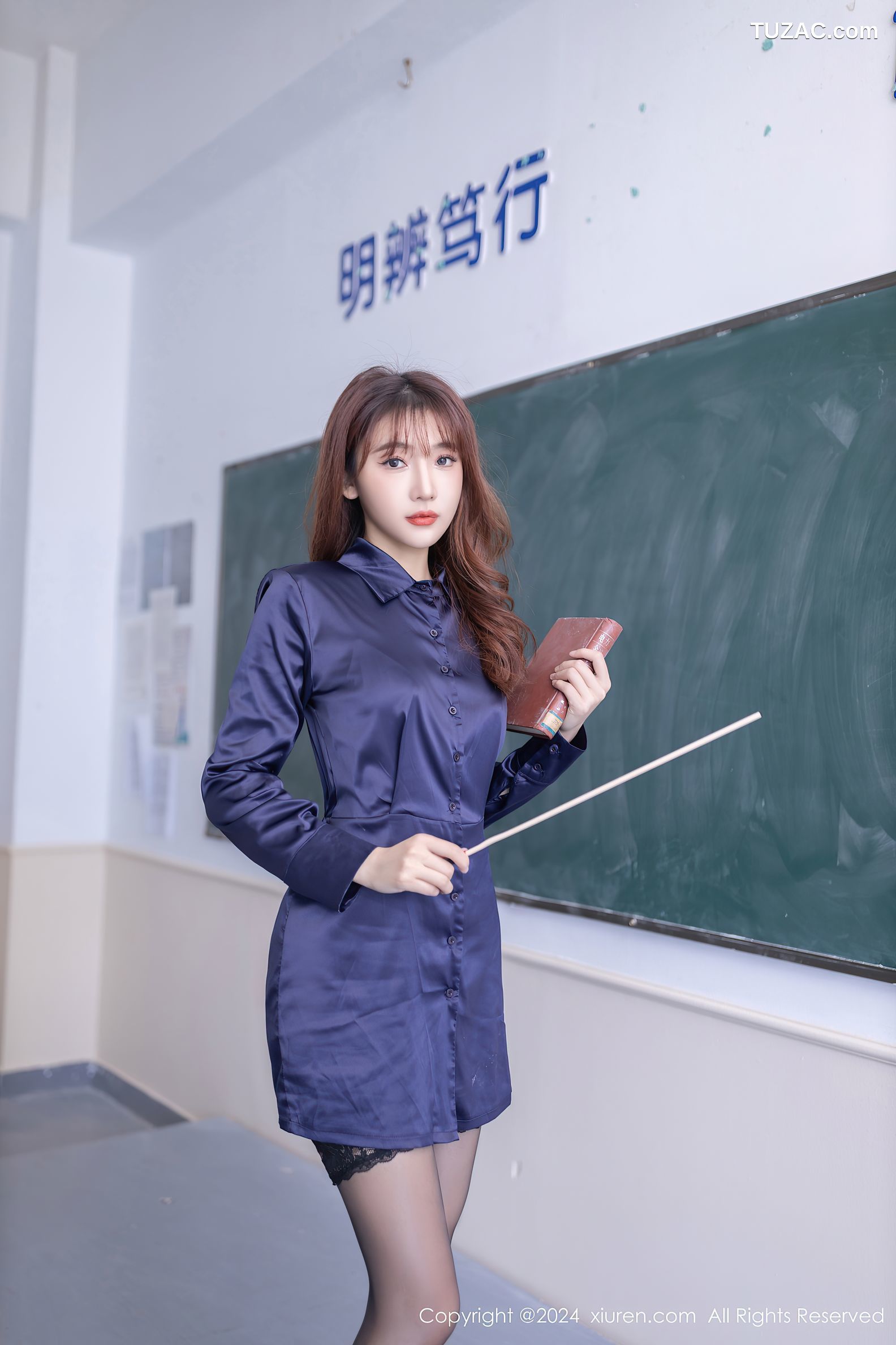XiuRen秀人网-8309-陆萱萱-美女教师深蓝连衣短裙黑蕾丝内衣黑丝-2024.03.28
