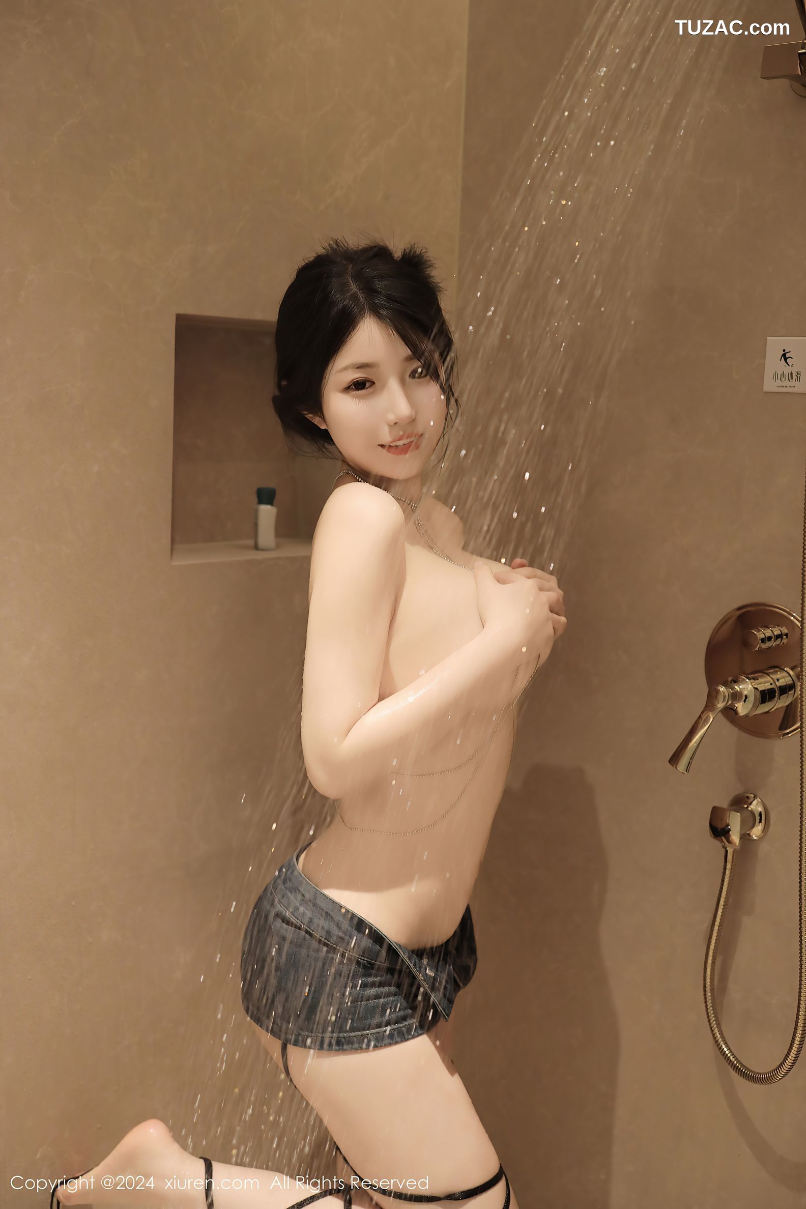 XiuRen秀人网-8400-陈小花-白衬衫牛仔超短裙浴室湿身爆乳-2024.04.16