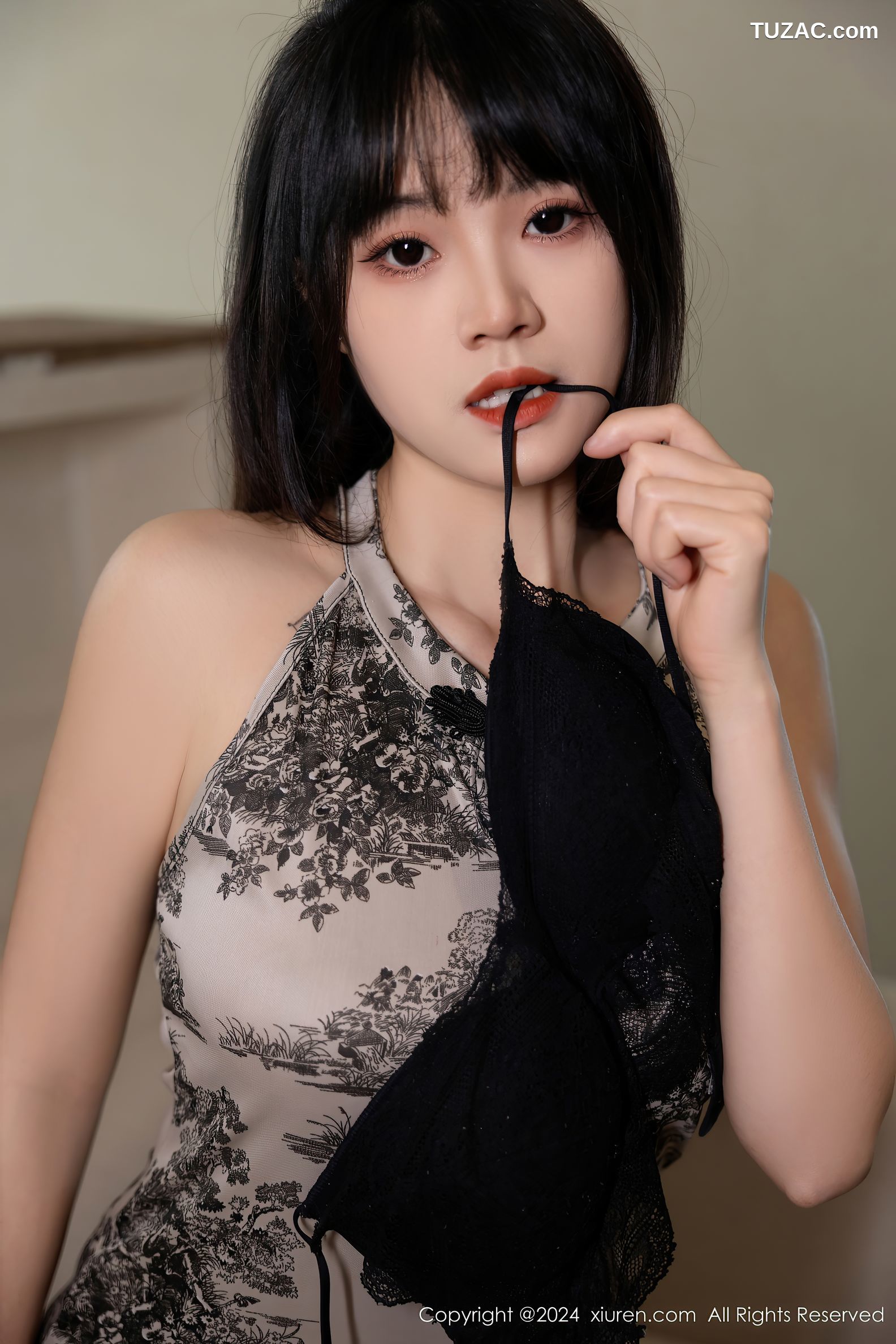 XiuRen秀人网-8434-唐安诺-中式印花连衣裙-2024.04.23