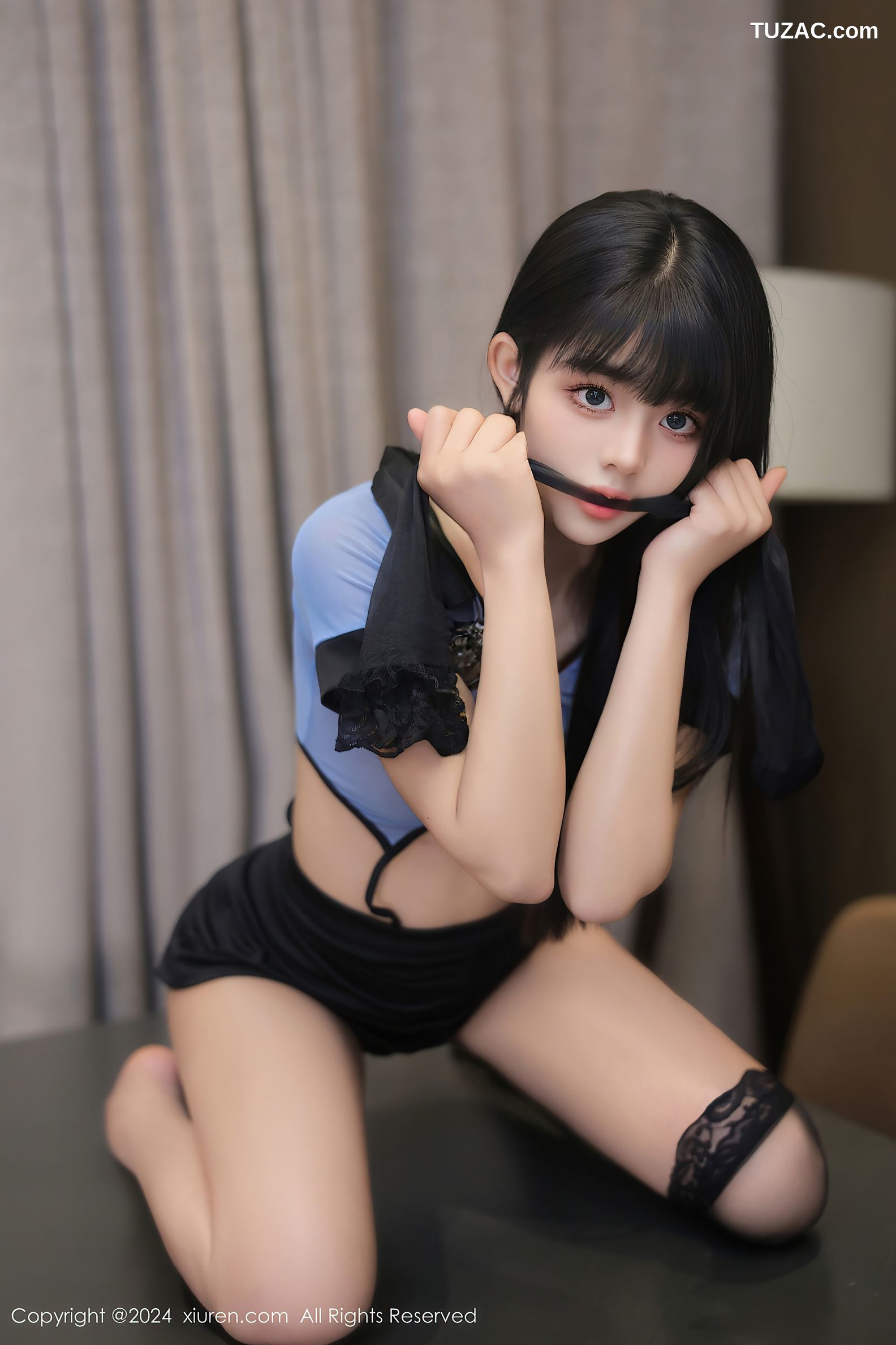 XiuRen秀人网-8584-美少女-首套-情趣女警蓝纱轻透T恤黑短裙黑丝-2024.05.23