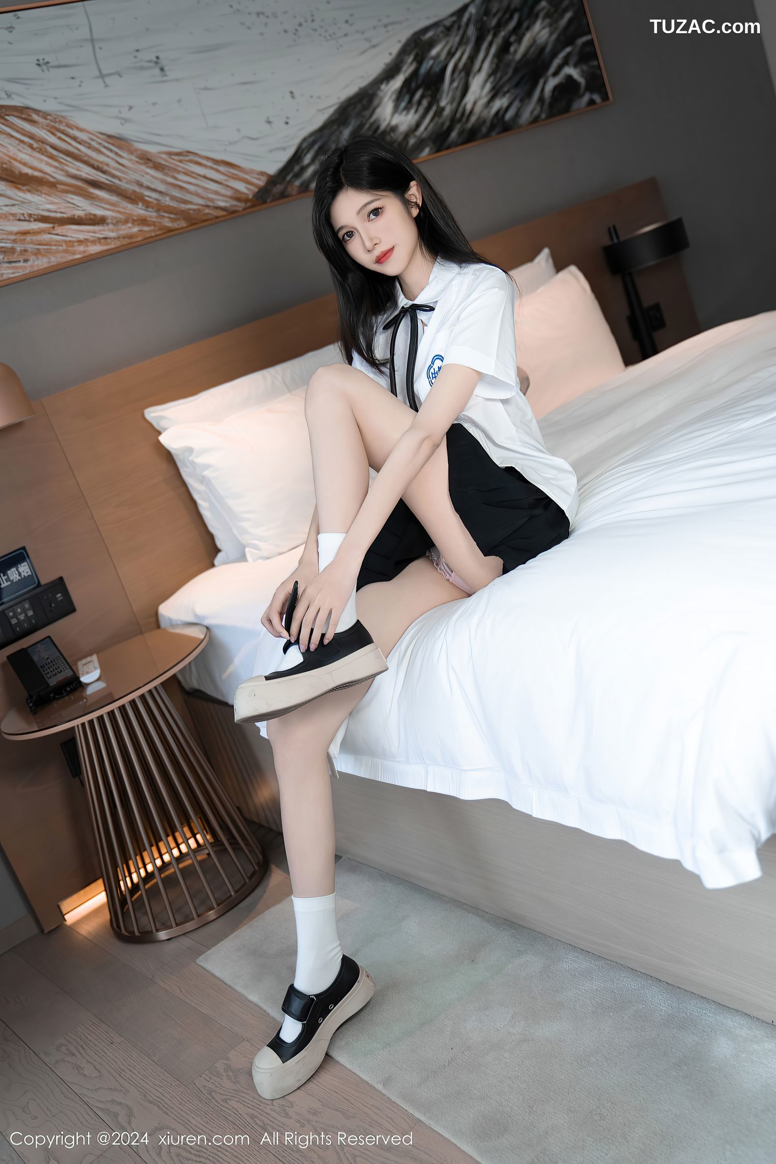 XiuRen秀人网-8671-程程程-女学生白衬衫黑短裙-2024.06.07