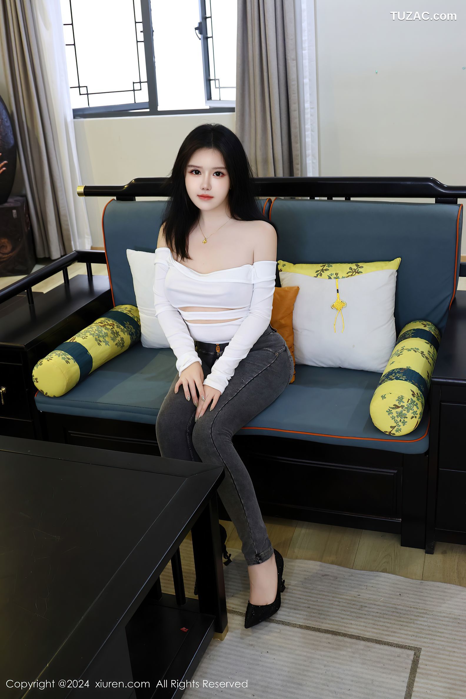 XiuRen秀人网-8853-小薯条nienie-白T牛仔裤-2024.07.12