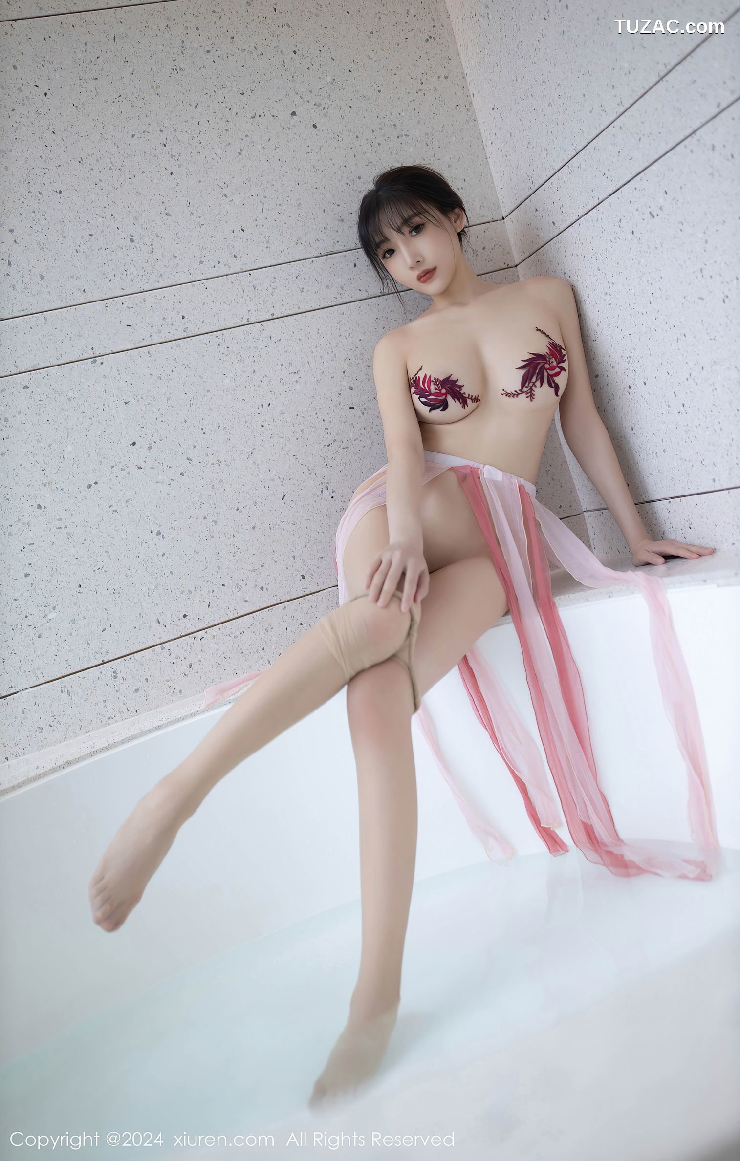 XiuRen秀人网-8954-陆萱萱-淡粉薄纱裙白纱内衣爆乳-2024.08.01