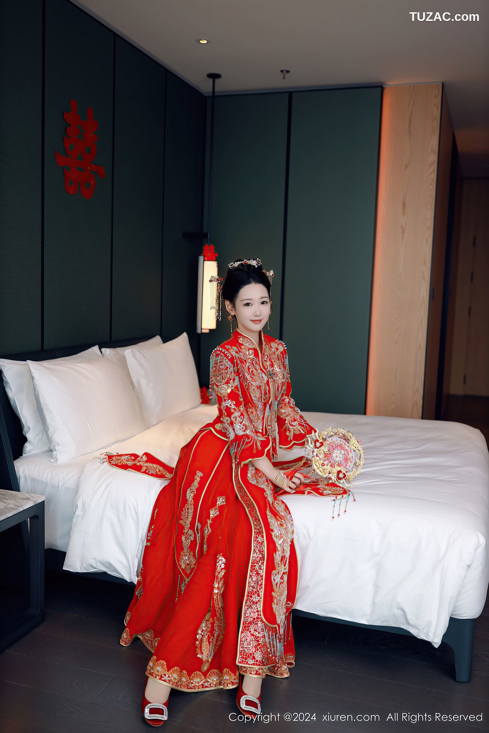 XiuRen秀人网-8972-唐安琪-迪拜旅拍-新娘红妆红色内衣爆乳-2024.08.05