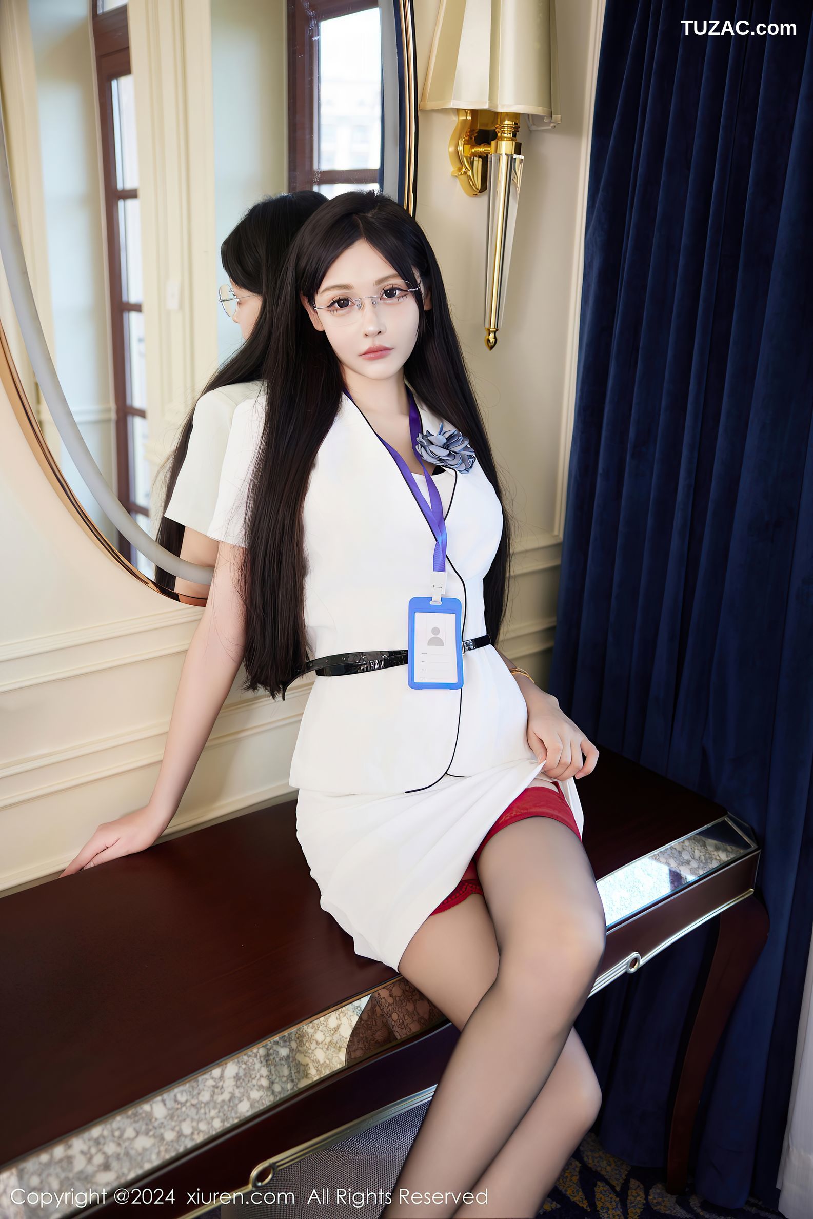 XiuRen秀人网-9049-智恩baby-OL白色裙装黑蕾丝内衣黑丝-2024.08.22
