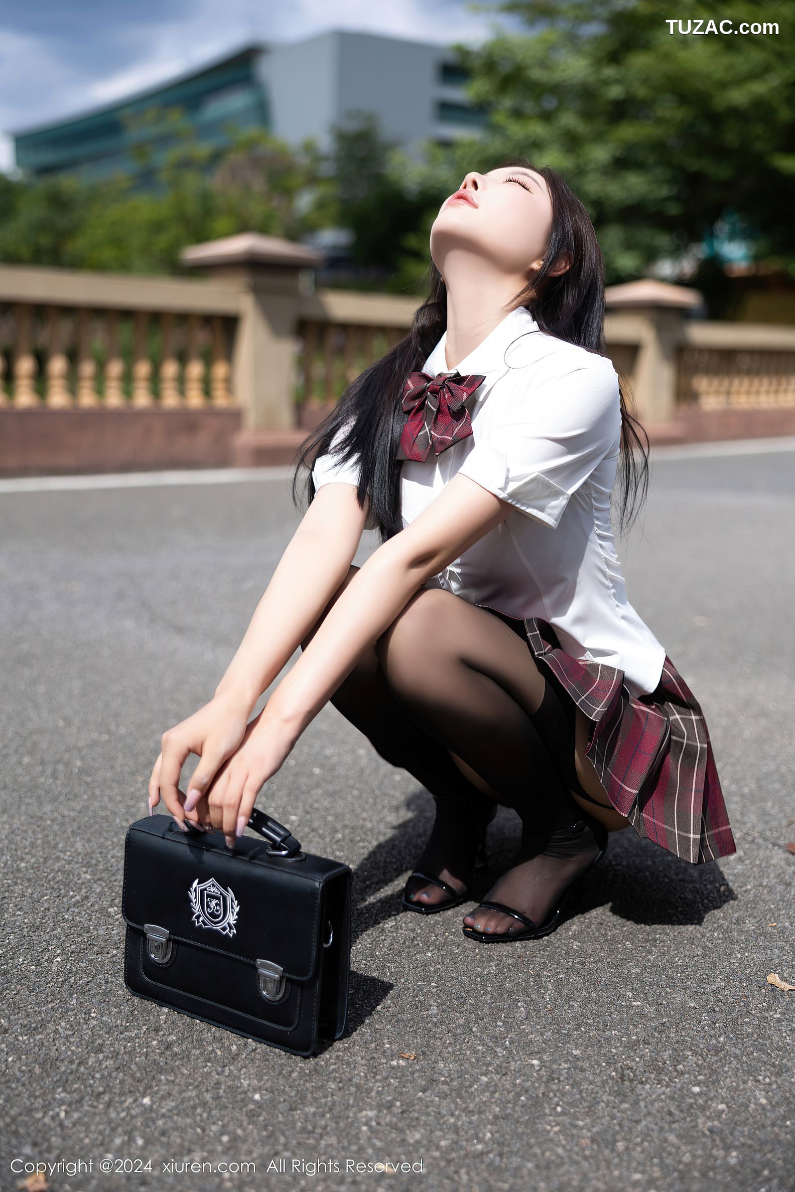 XiuRen秀人网-9064-杨晨晨Yome-女学生JK制服白衬衫红格子短裙黑丝-2024.08.23