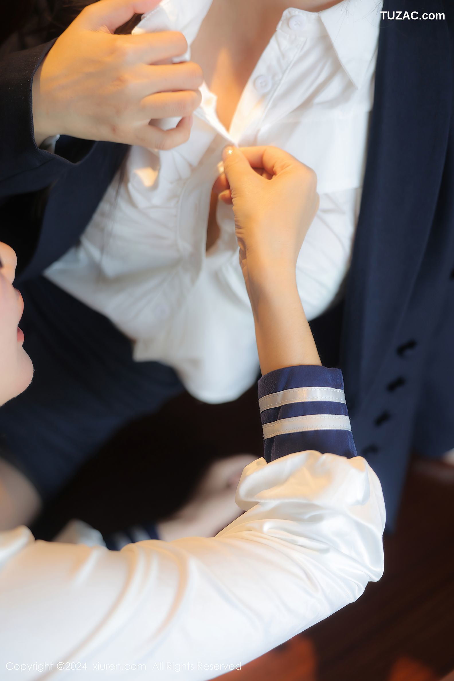 XiuRen秀人网-9065-小蛮妖Yummy-模特合辑-OL女学生姐妹花激情爆乳-2024.08.26